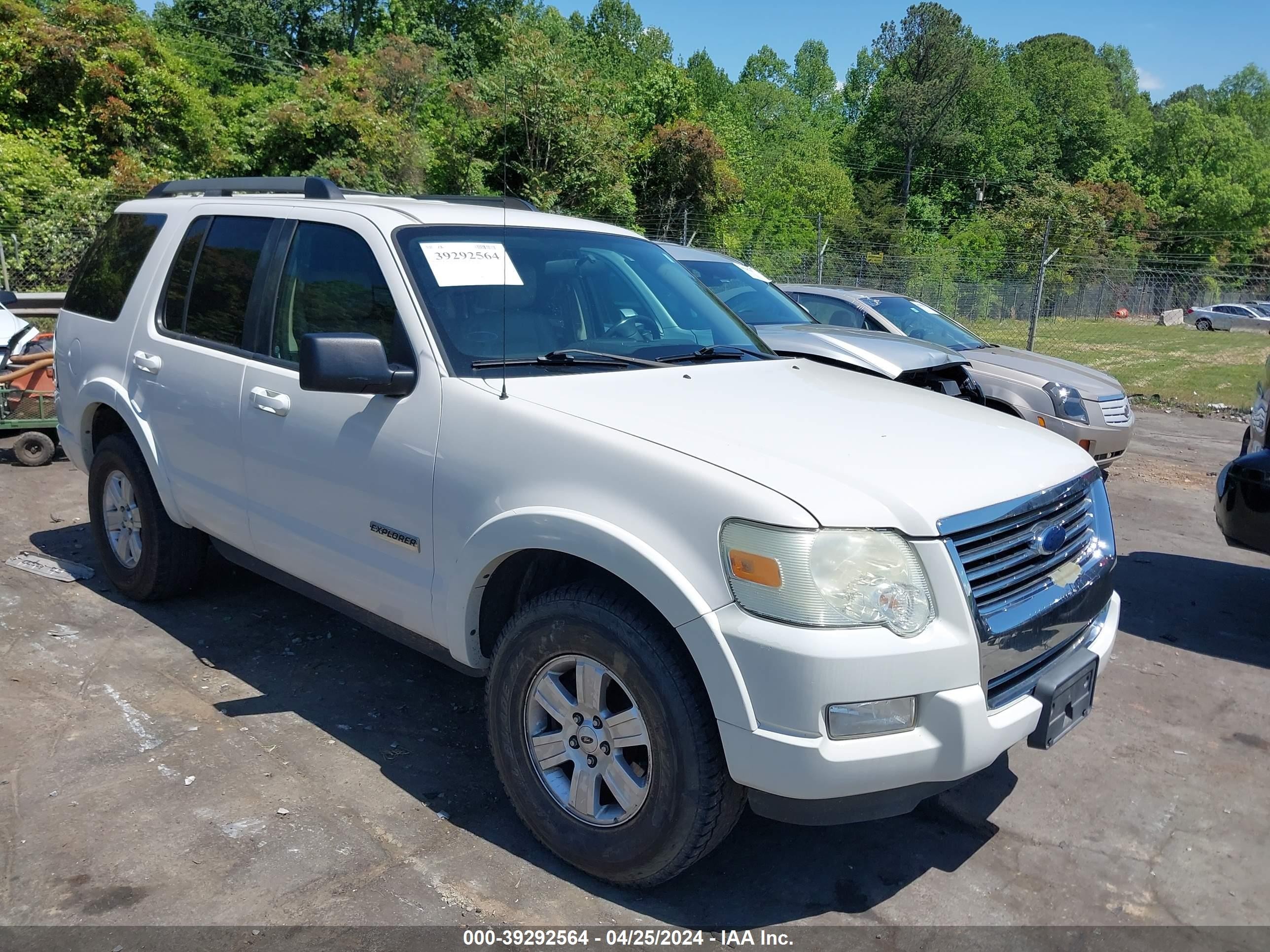 FORD EXPLORER 2008 1fmeu73e68ua09652