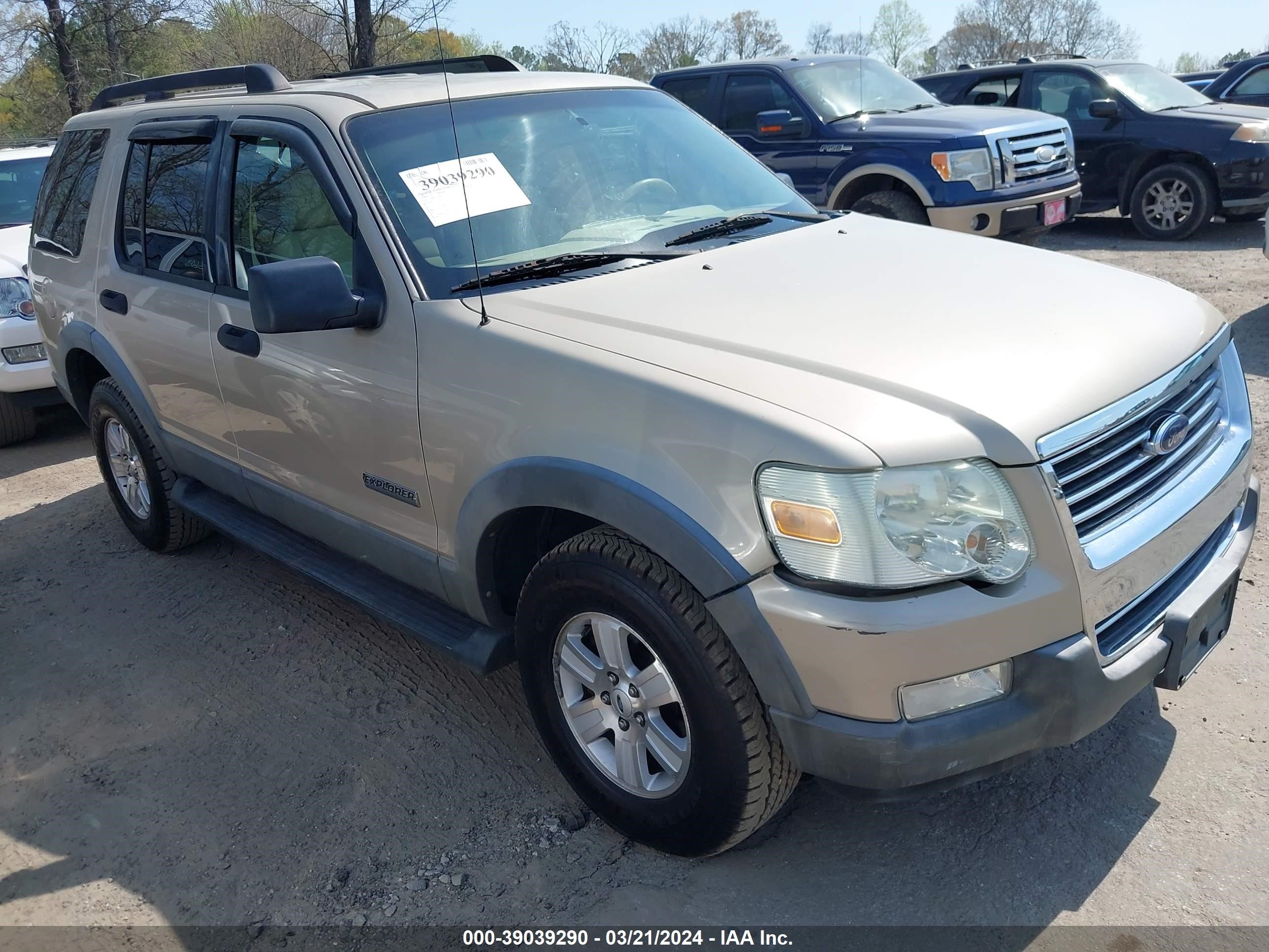 FORD EXPLORER 2006 1fmeu73e86ua46229