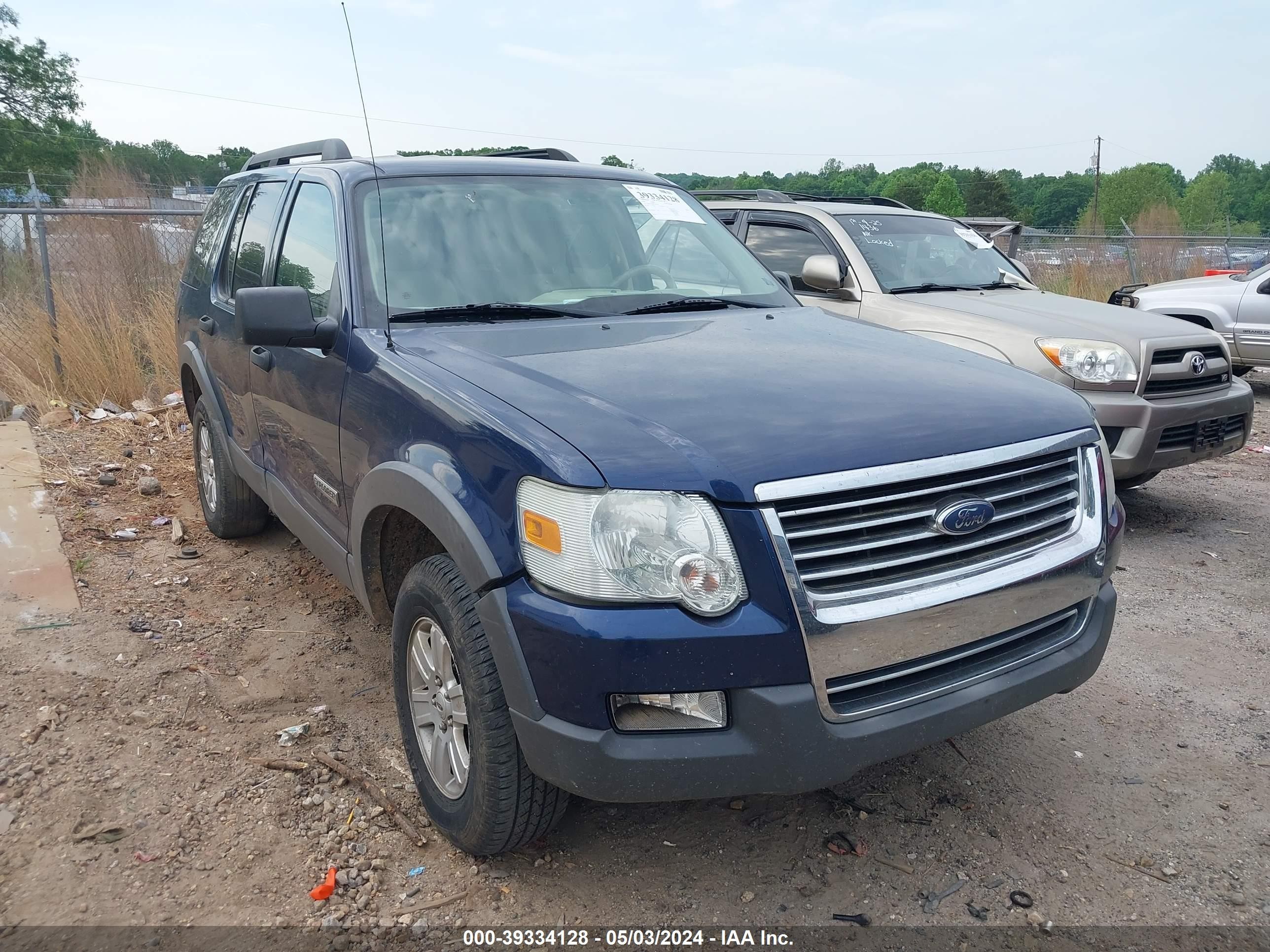 FORD EXPLORER 2006 1fmeu73e86ub05618