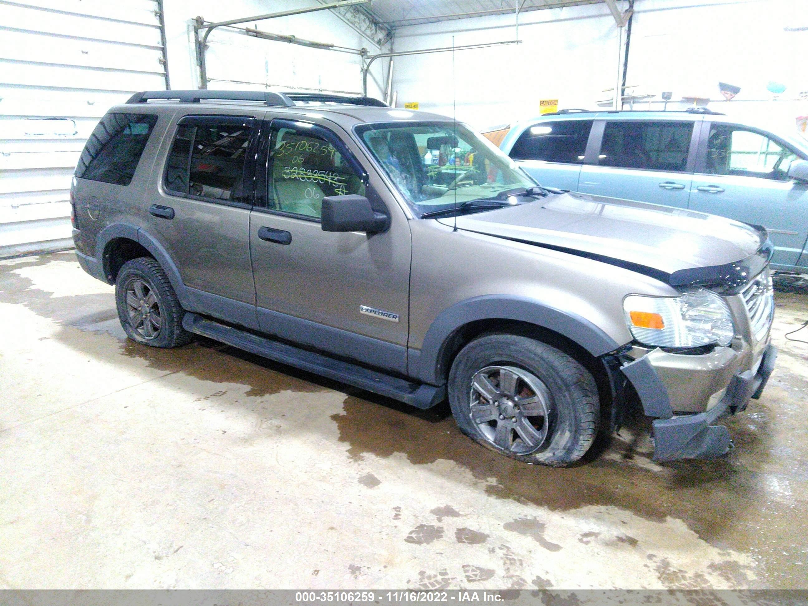 FORD EXPLORER 2006 1fmeu73e86za15808