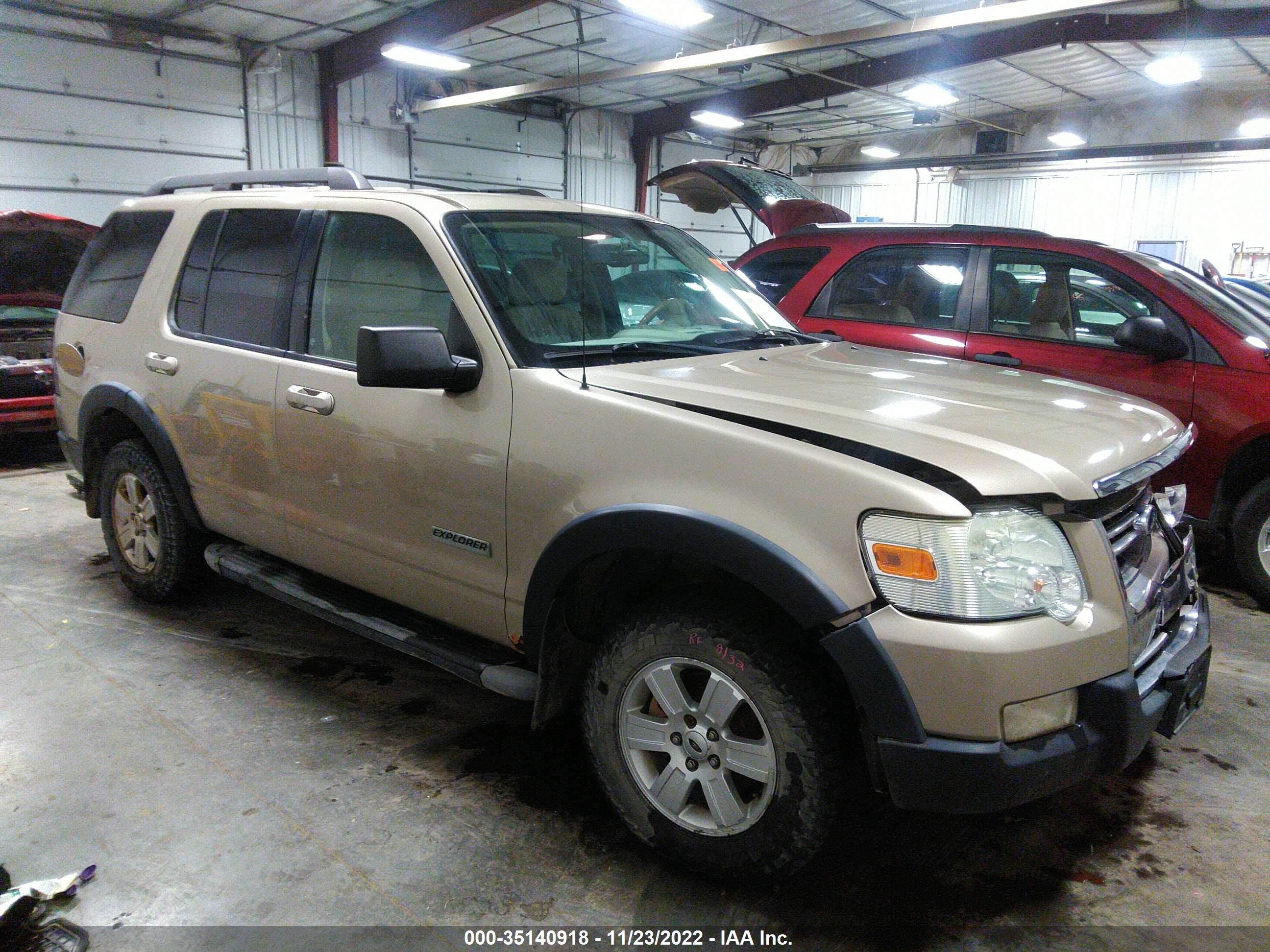 FORD EXPLORER 2007 1fmeu73e87ub16748