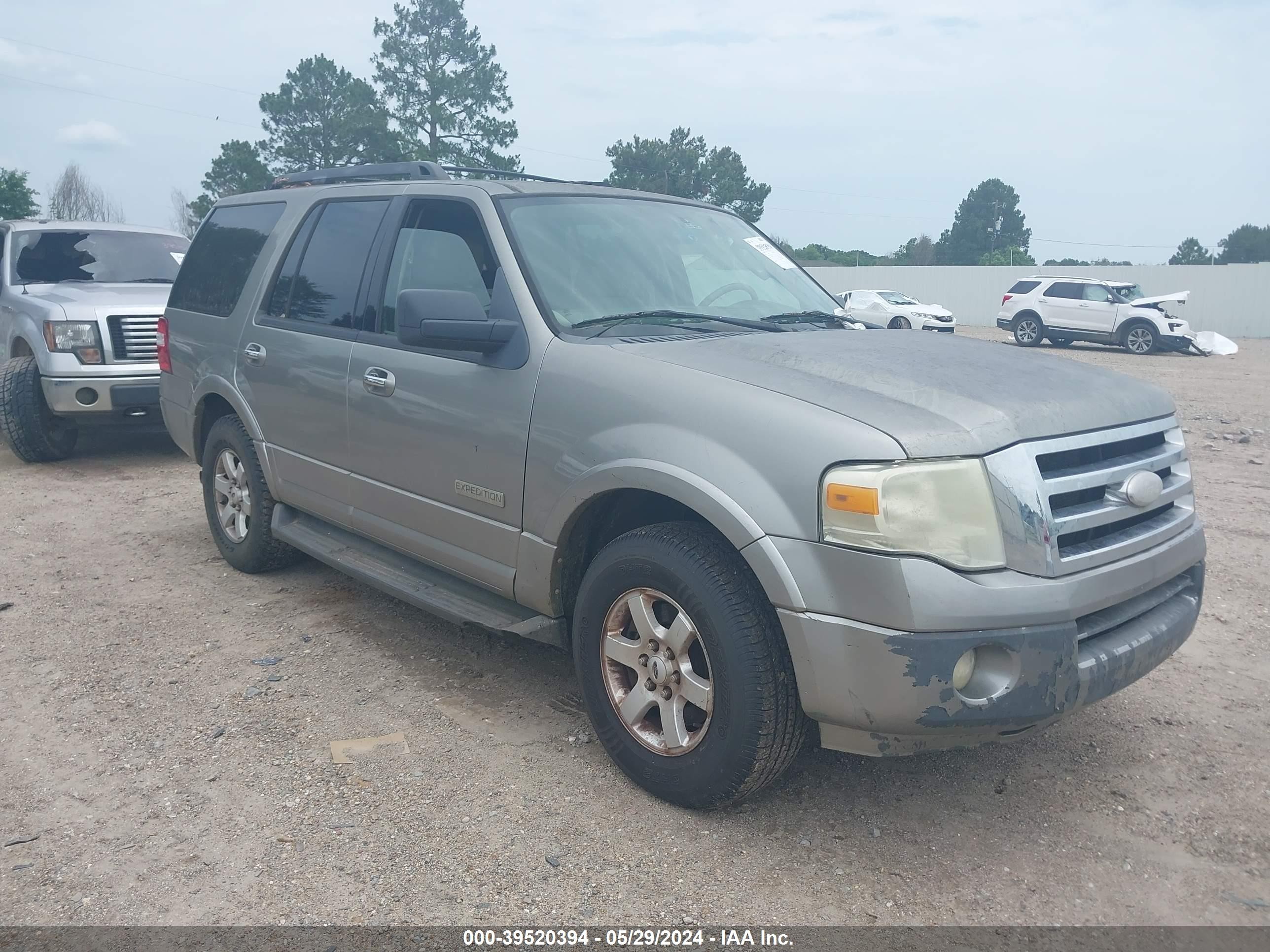 FORD EXPEDITION 2008 1fmfu15588la88567