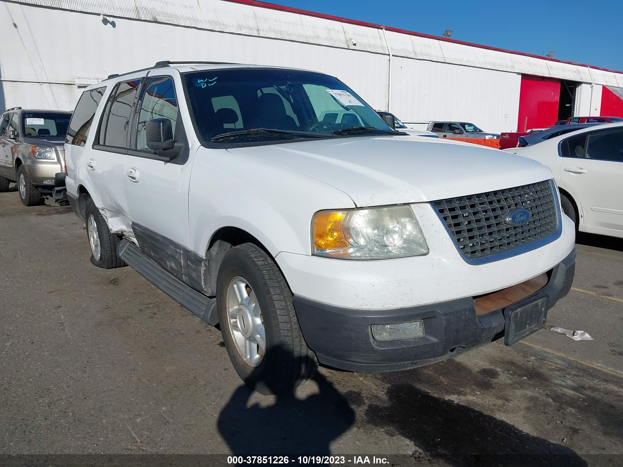 FORD EXPEDITION 2003 1fmfu15l93lc42470