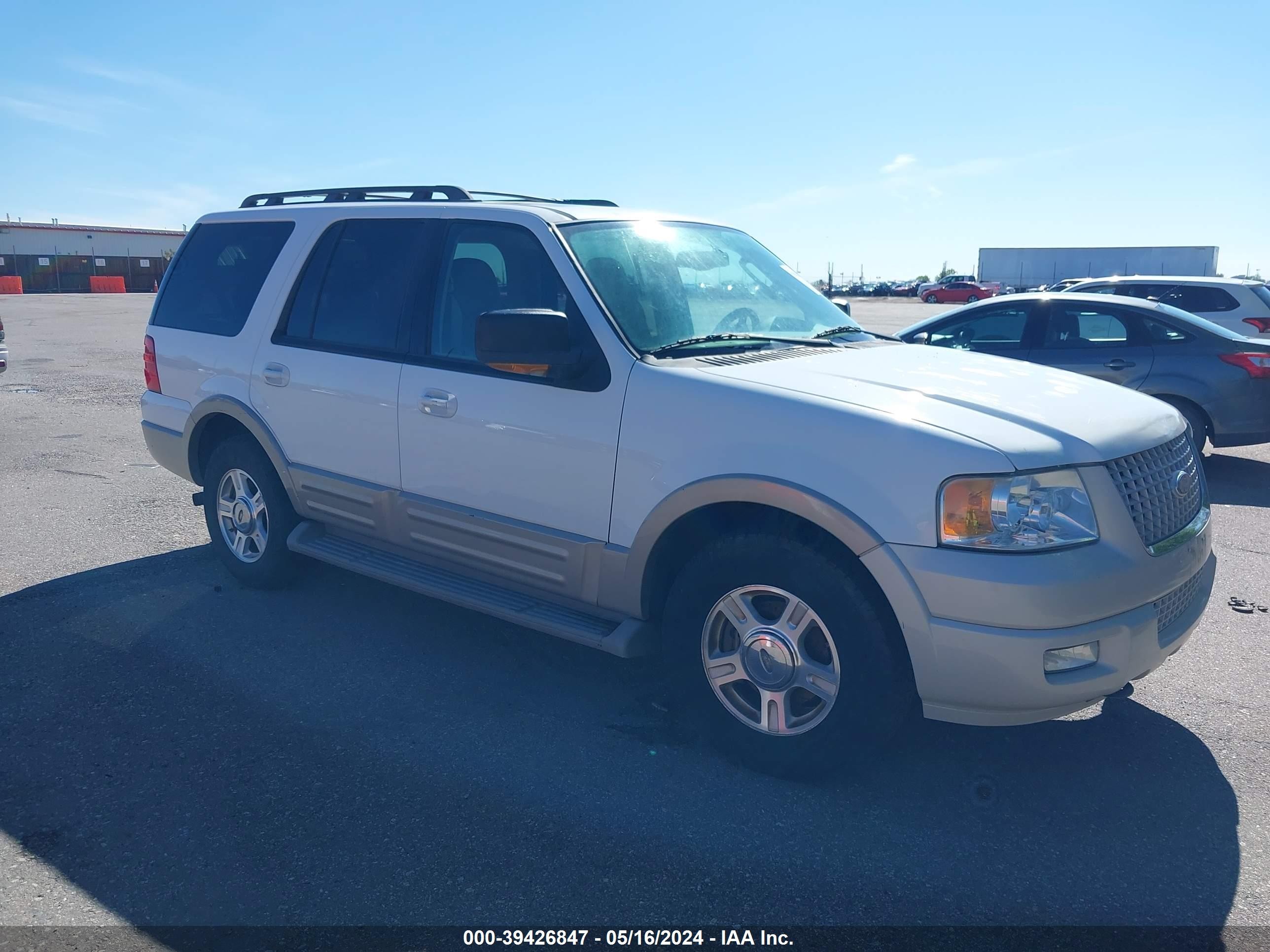 FORD EXPEDITION 2005 1fmfu18515la91415