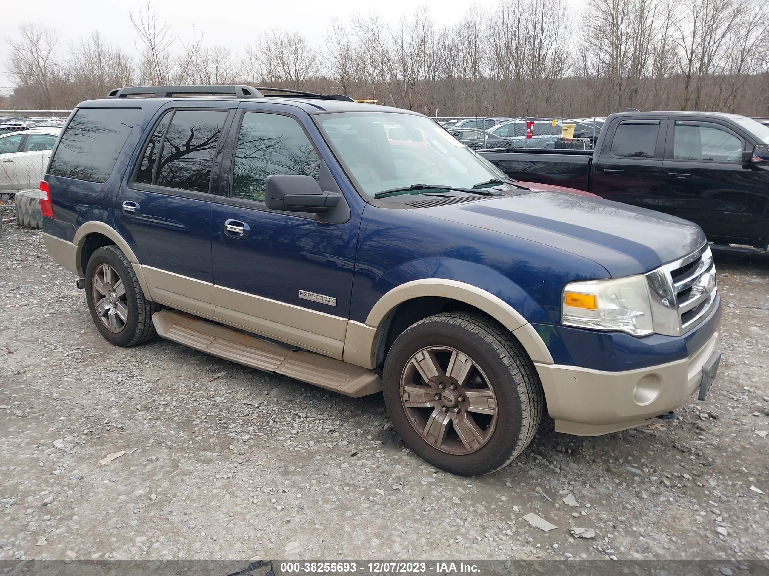 FORD EXPEDITION 2007 1fmfu18567la37028