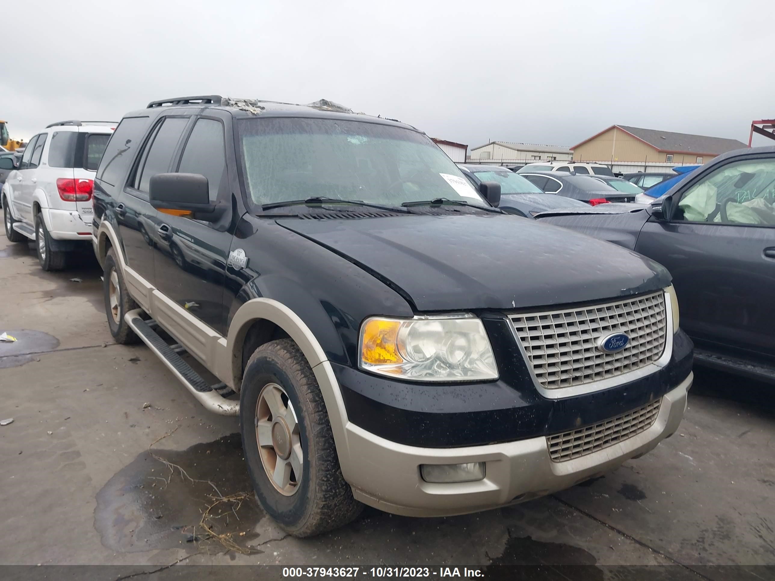 FORD EXPEDITION 2005 1fmfu18585lb01020