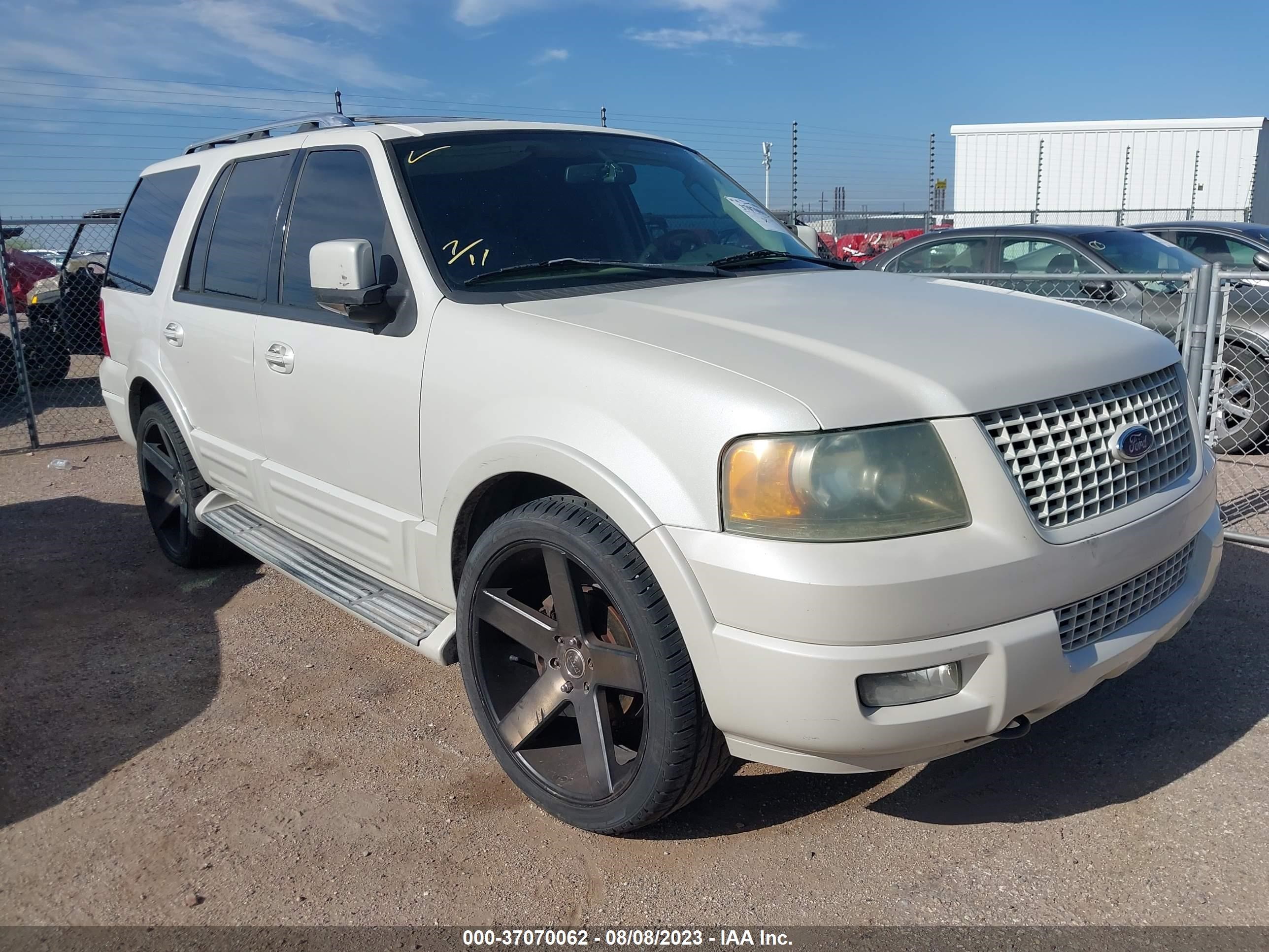 FORD EXPEDITION 2006 1fmfu20566la84771