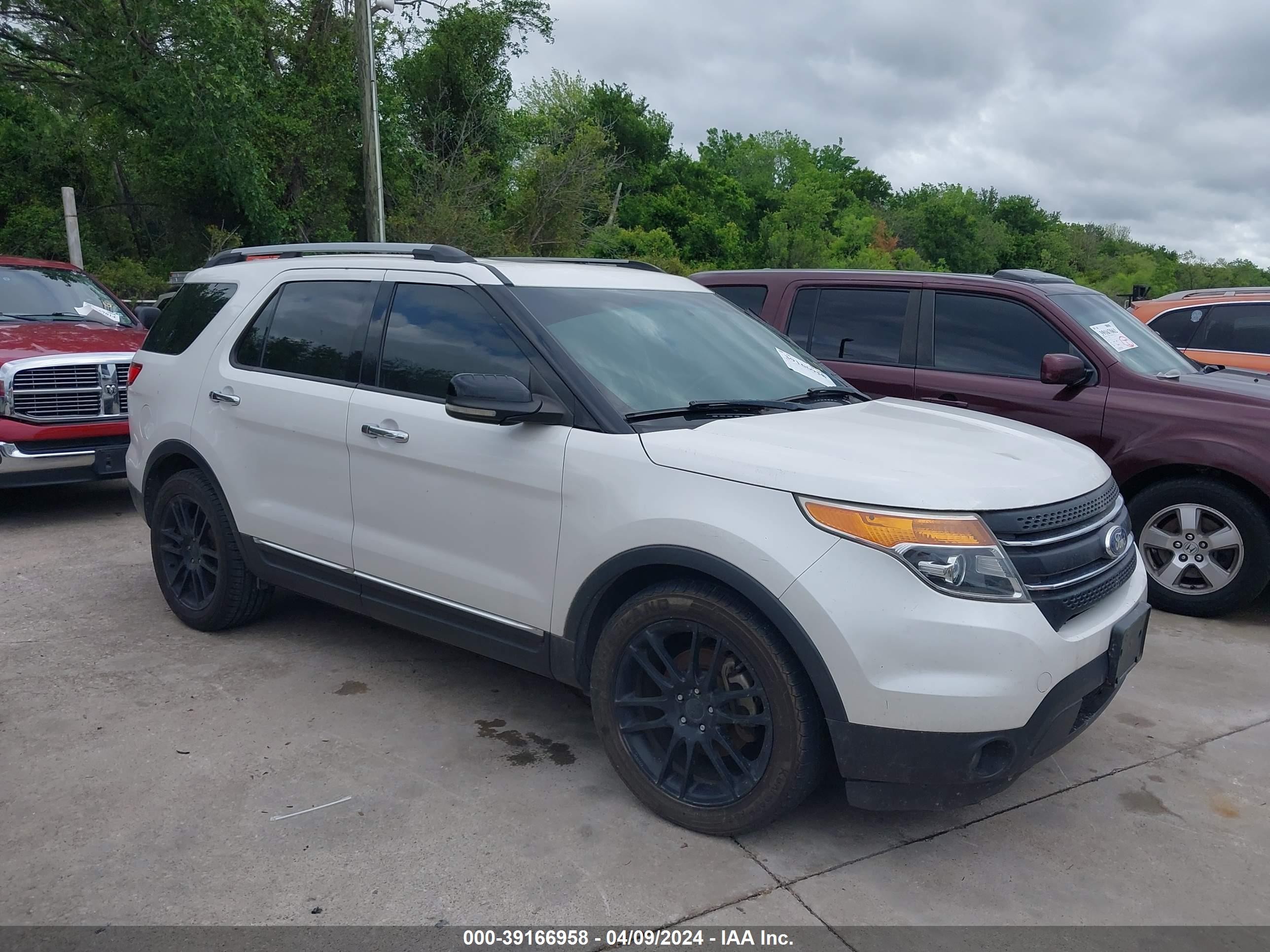 FORD EXPLORER 2011 1fmhk7d84bga56602