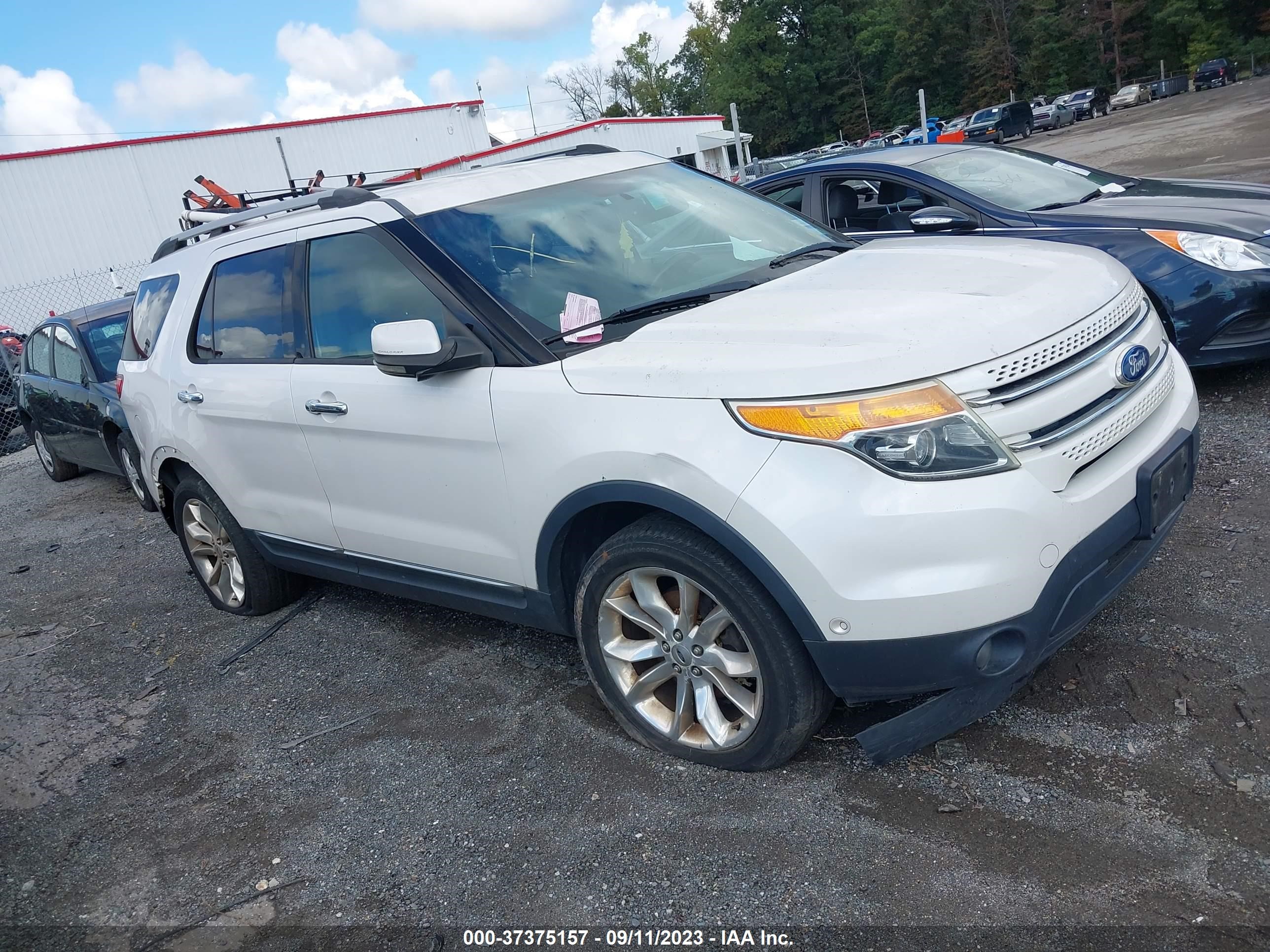 FORD EXPLORER 2011 1fmhk8f88bga13707