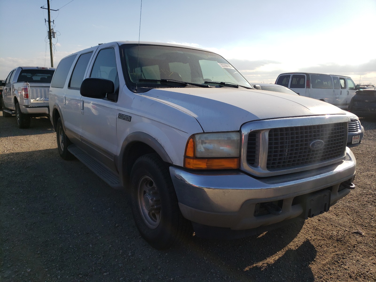 FORD EXCURSION 2000 1fmnu42f8yed78306