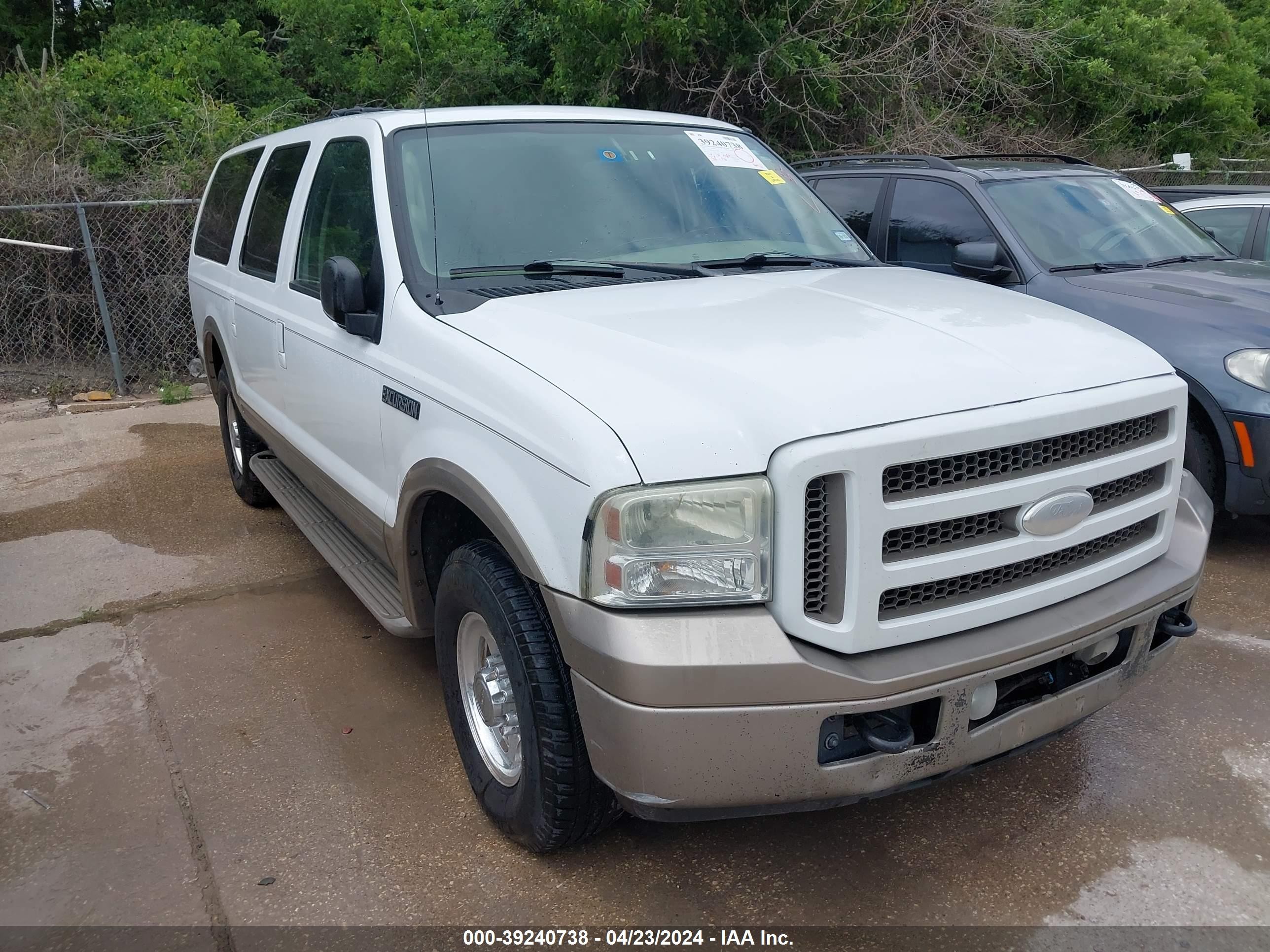 FORD EXCURSION 2005 1fmnu44l85ed13809