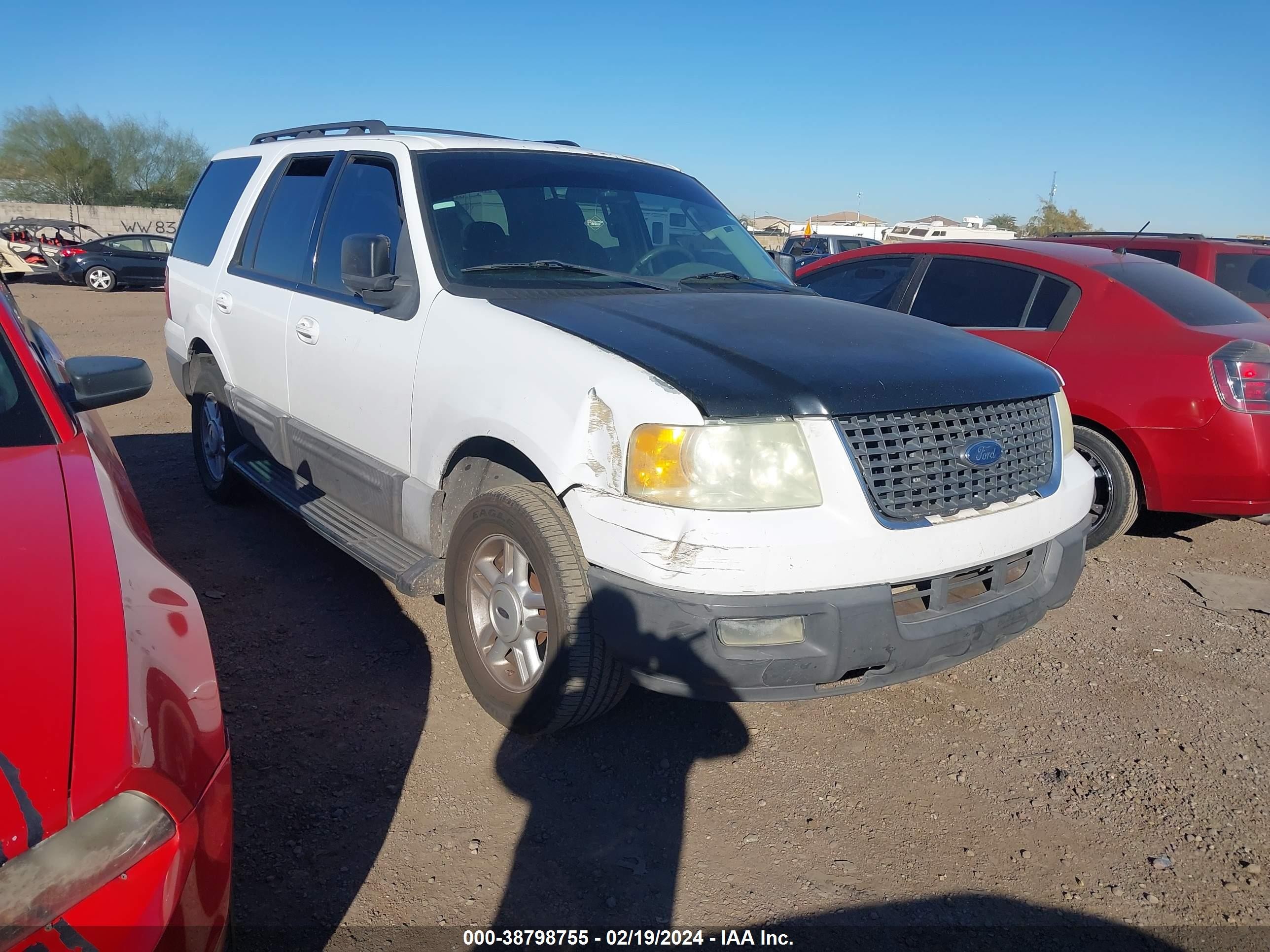 FORD EXPEDITION 2005 1fmpu15505la90930