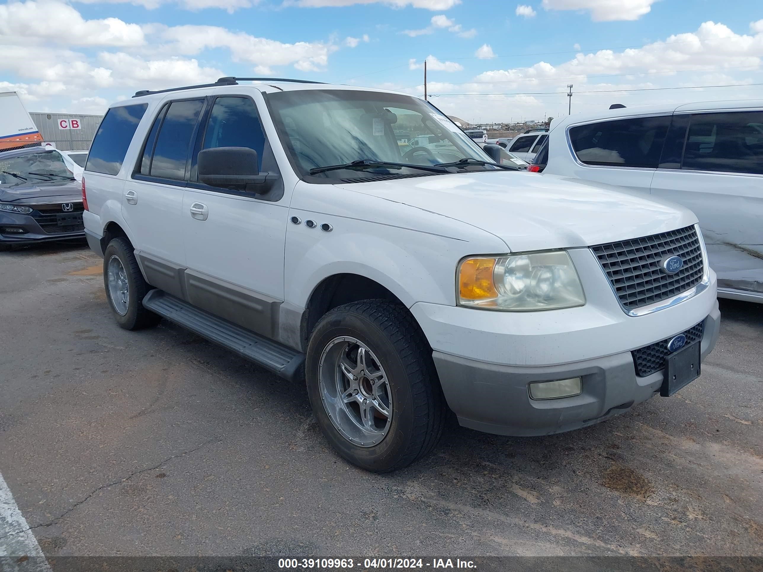 FORD EXPEDITION 2003 1fmpu15l63lb47093