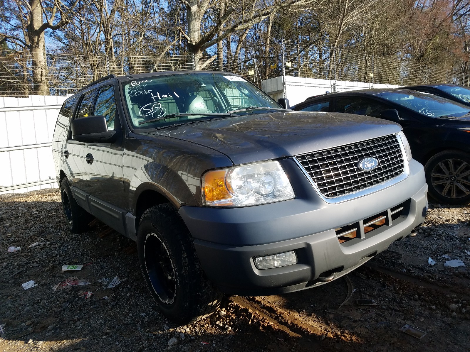 FORD EXPEDITION 2005 1fmpu16525la01051