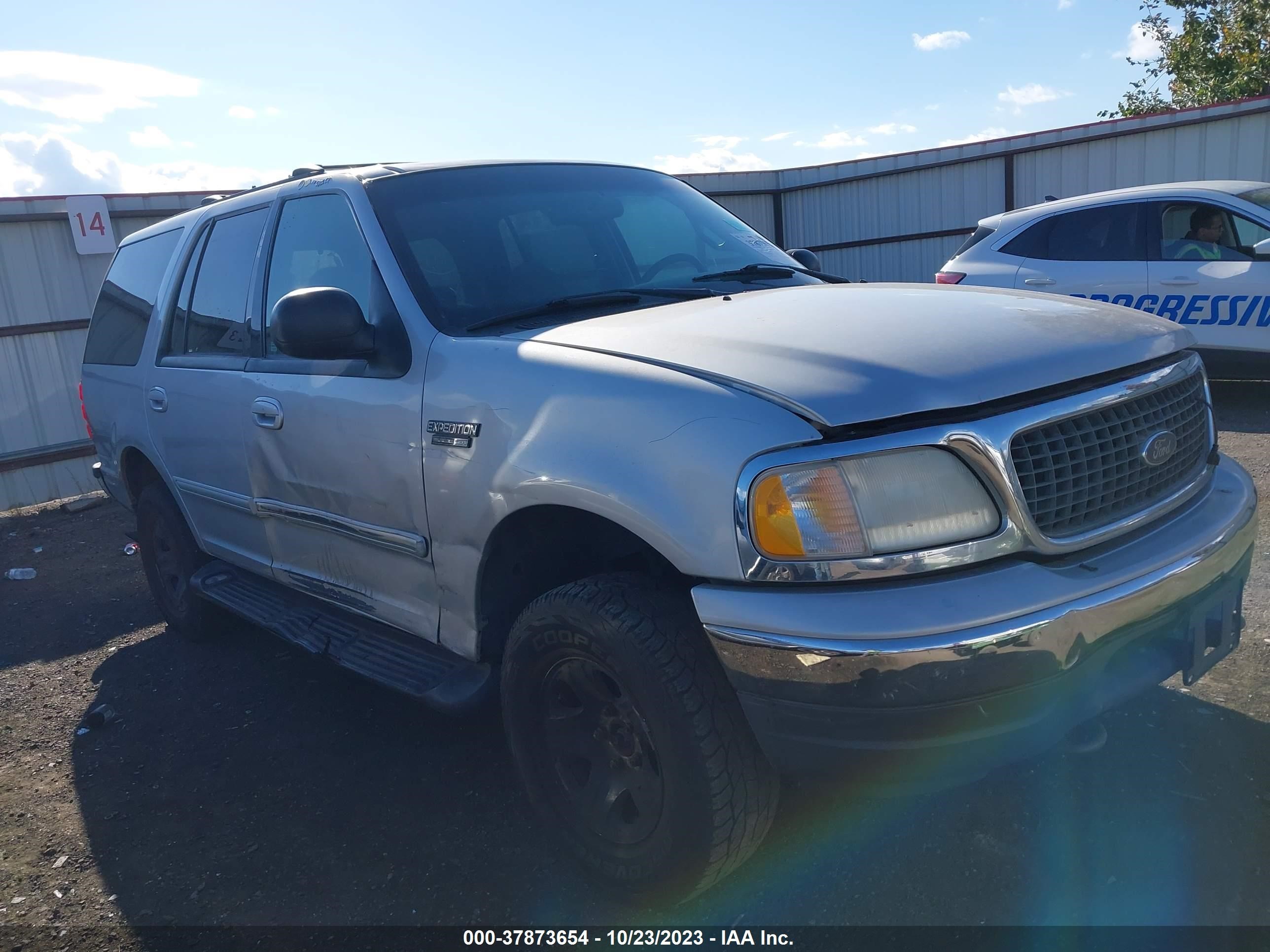 FORD EXPEDITION 2001 1fmpu16l01la23025