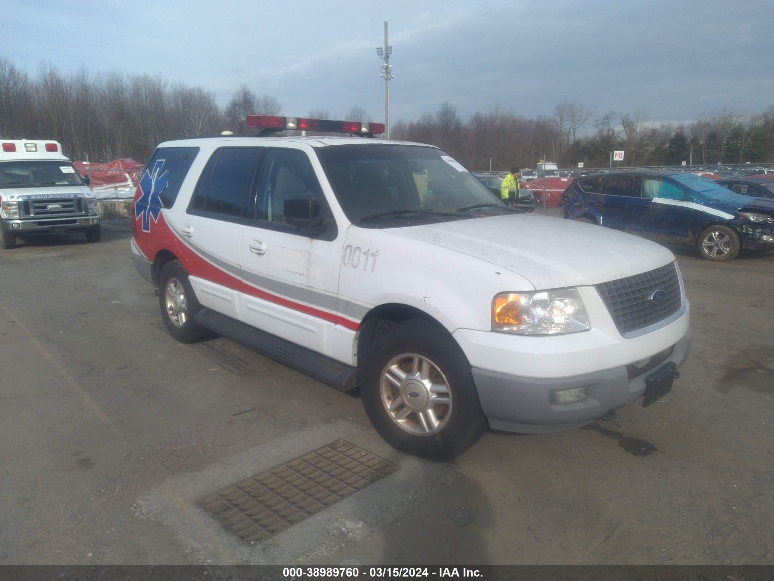 FORD EXPEDITION 2003 1fmpu16l03lc02328