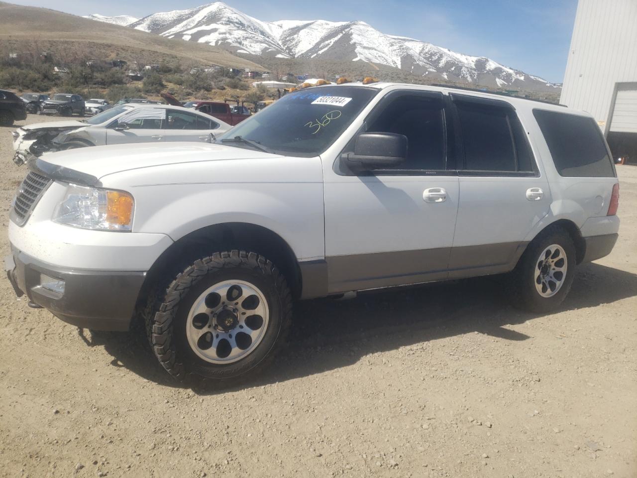 FORD EXPEDITION 2003 1fmpu16l43lc08066