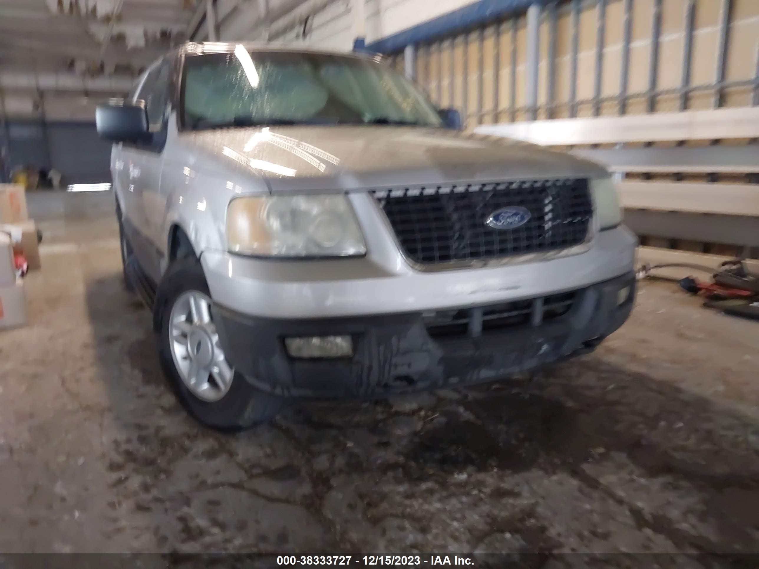 FORD EXPEDITION 2004 1fmpu16l64la35586