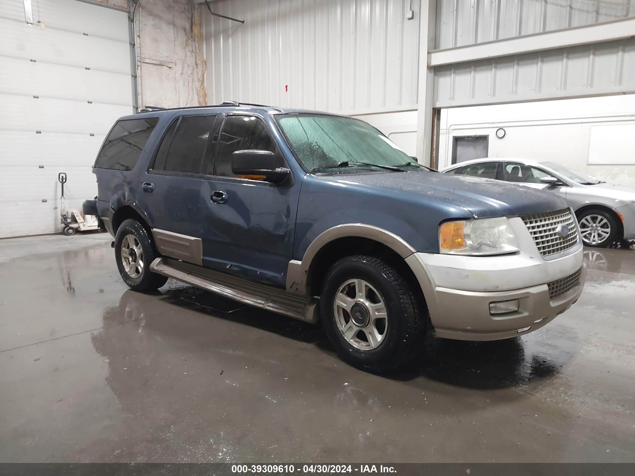 FORD EXPEDITION 2003 1fmpu17l93lb94227