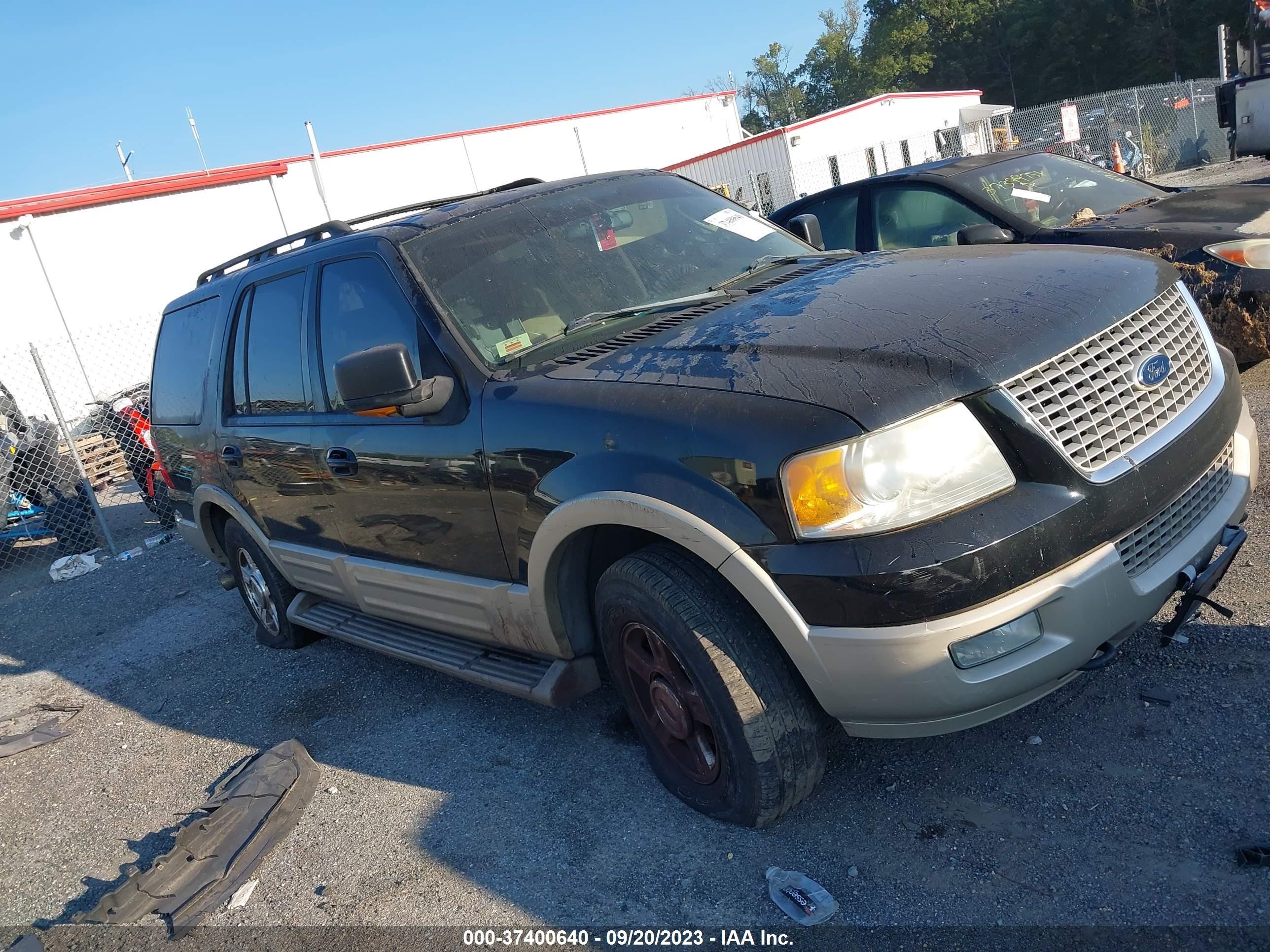 FORD EXPEDITION 2005 1fmpu18535la56279