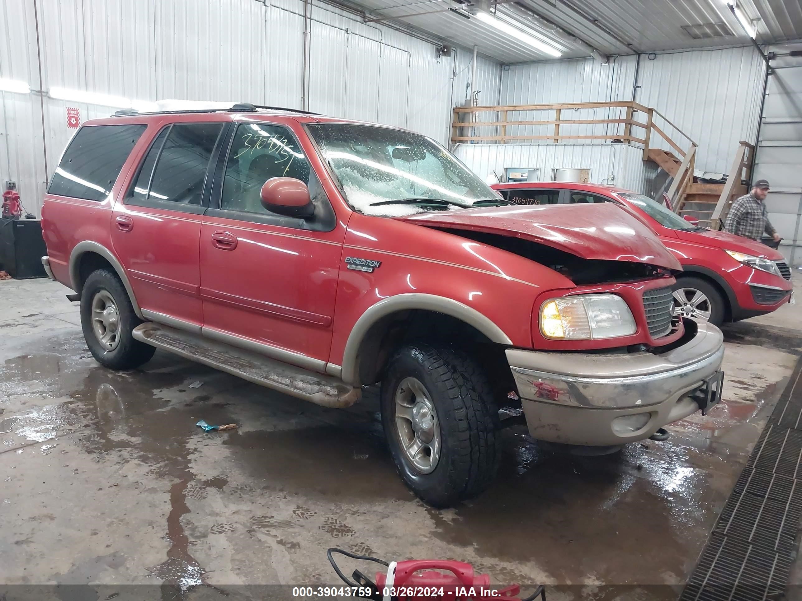 FORD EXPEDITION 2002 1fmpu18l22la09125