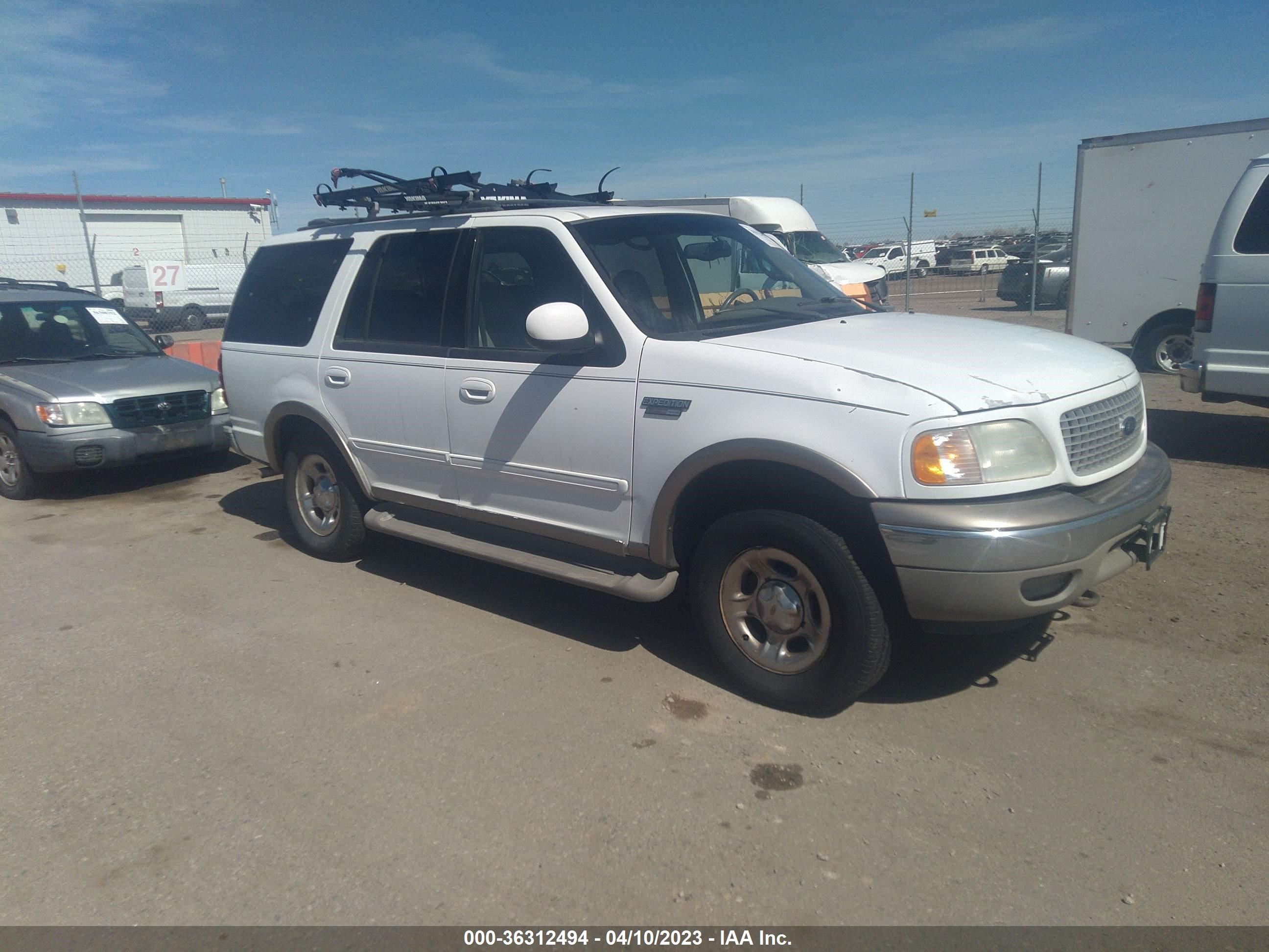 FORD EXPEDITION 2002 1fmpu18l32la57636