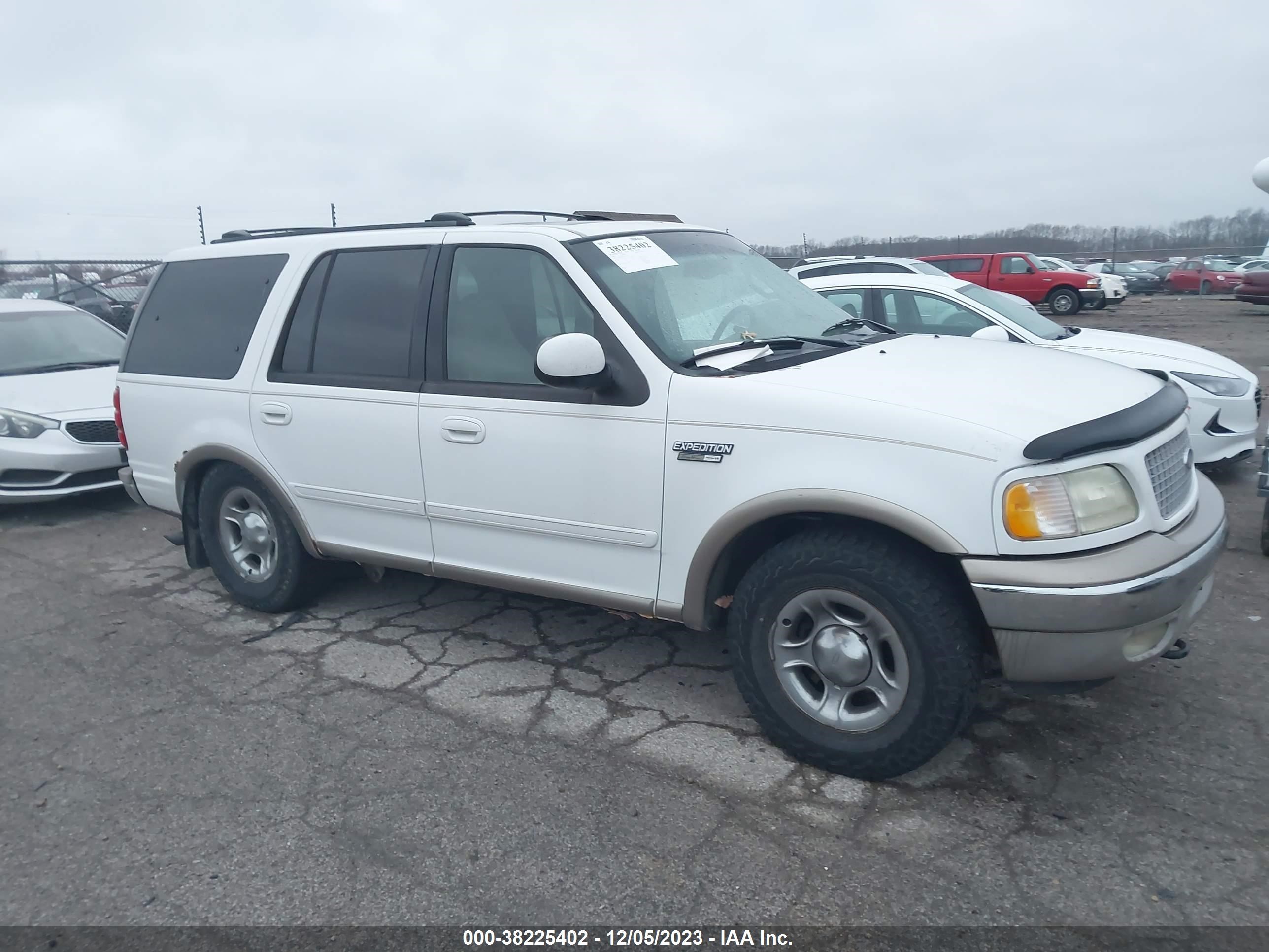 FORD EXPEDITION 2002 1fmpu18l42la20370