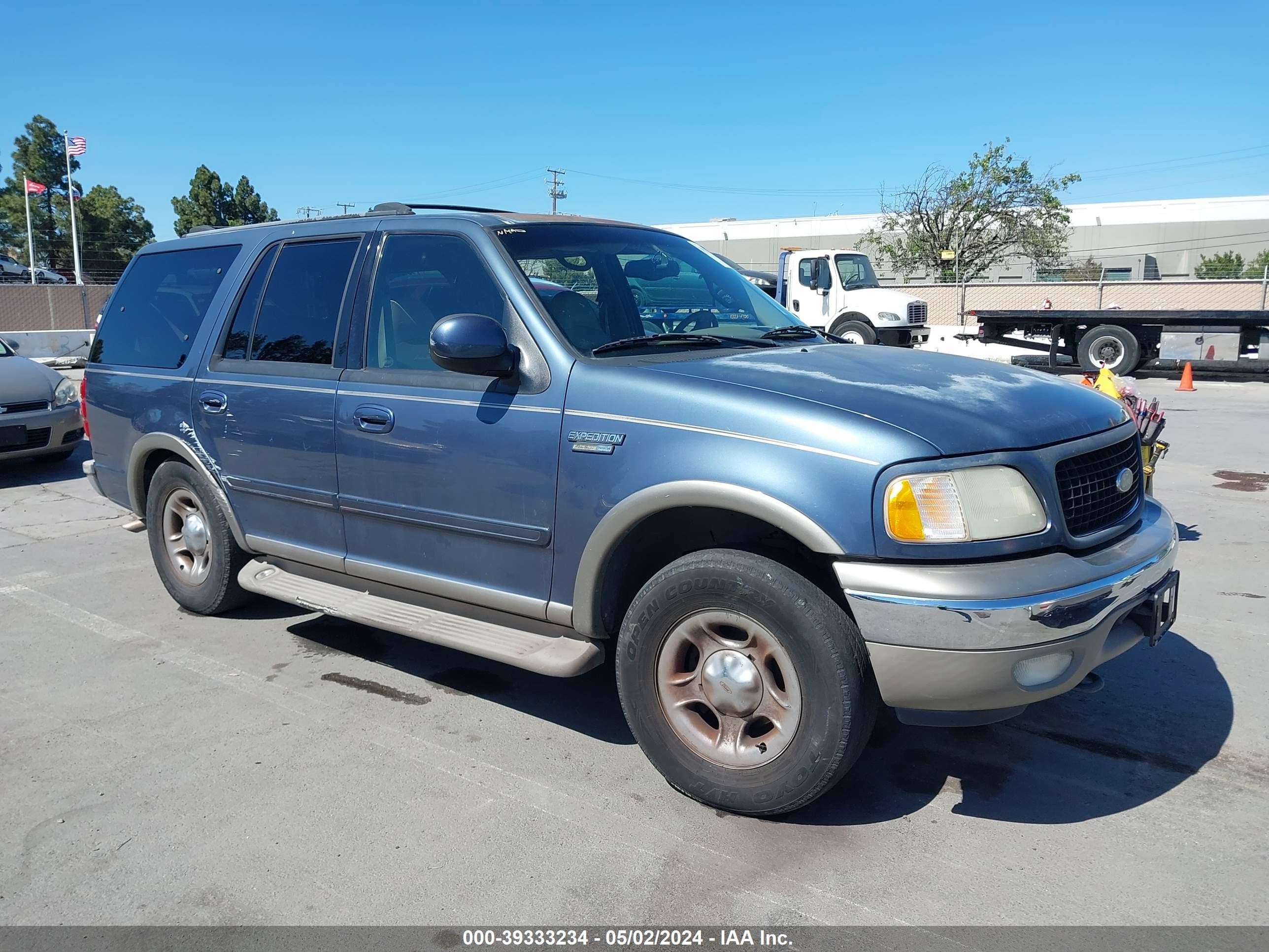 FORD EXPEDITION 2000 1fmpu18l6ylb37781