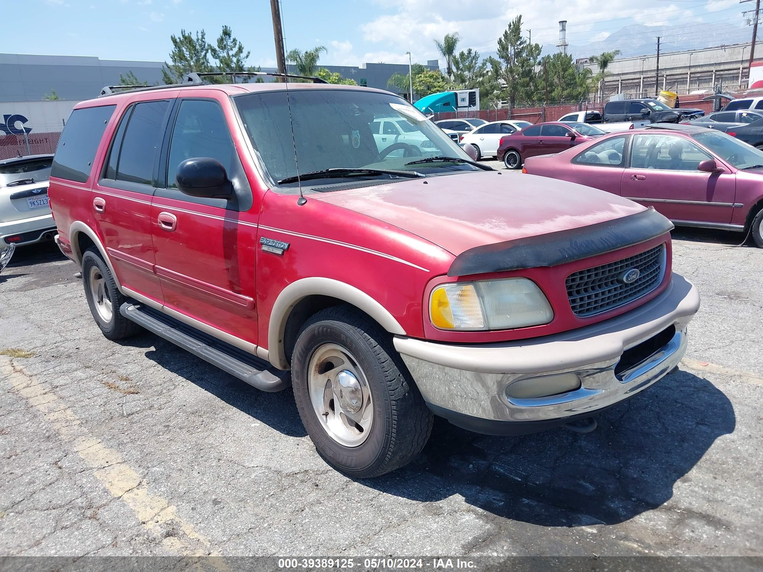 FORD EXPEDITION 1998 1fmpu18lxwla66808