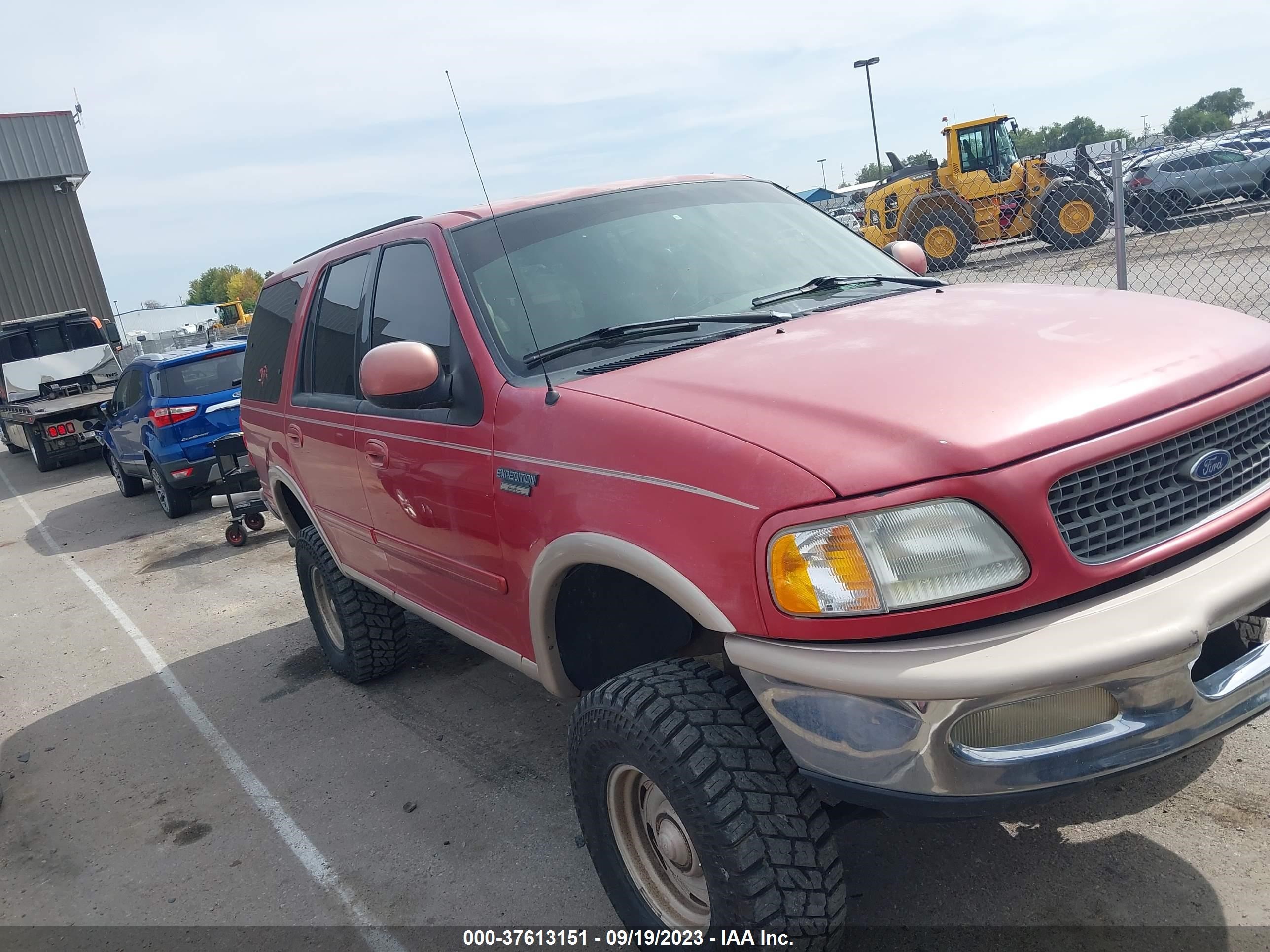 FORD EXPEDITION 1998 1fmpu18lxwlb39529