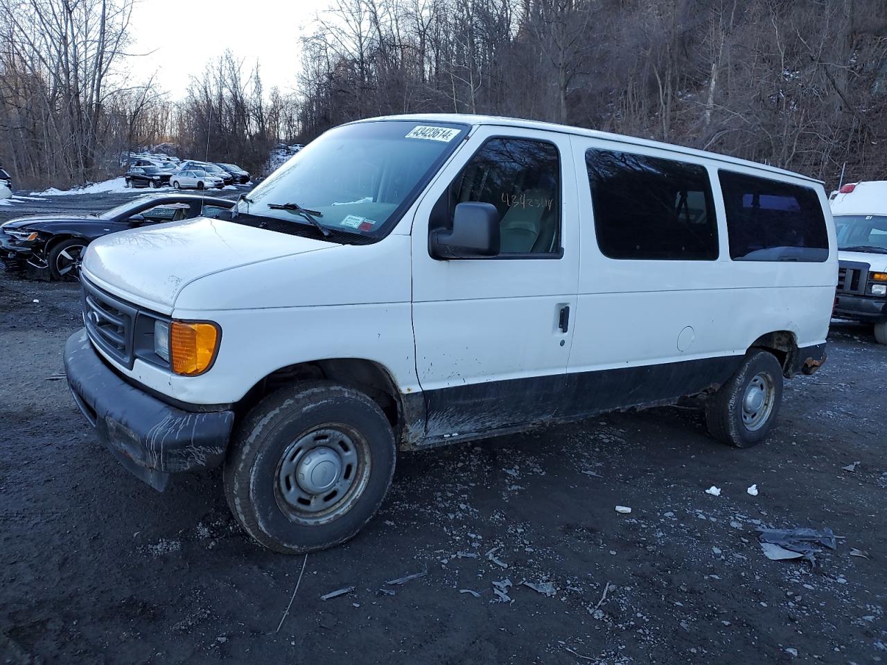 FORD ECONOLINE 2005 1fmre11w05ha28709