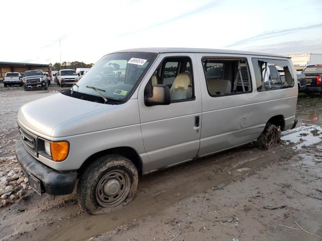 FORD ECONOLINE 2004 1fmre11w74hb01251