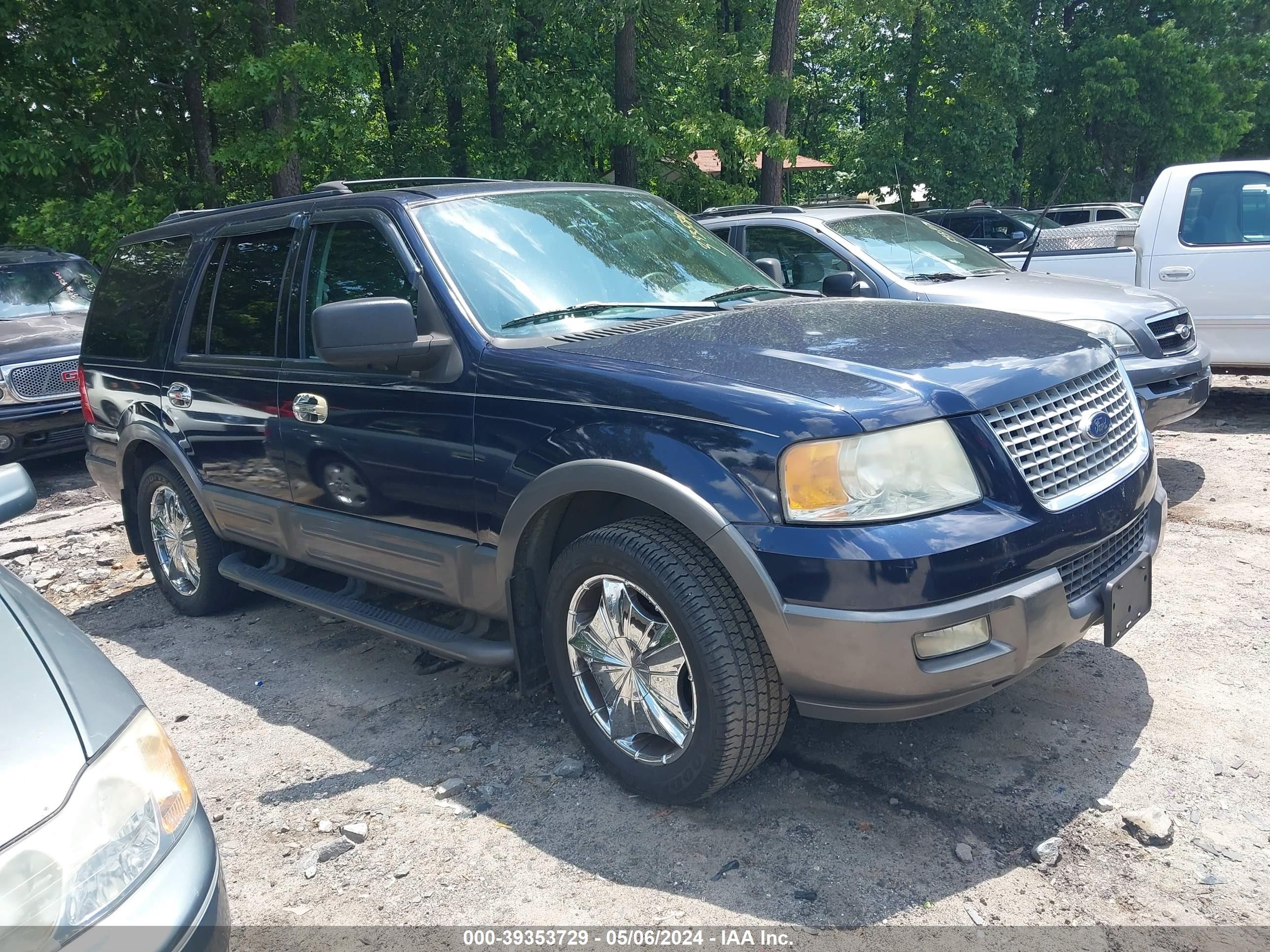 FORD EXPEDITION 2004 1fmru15w84la43113