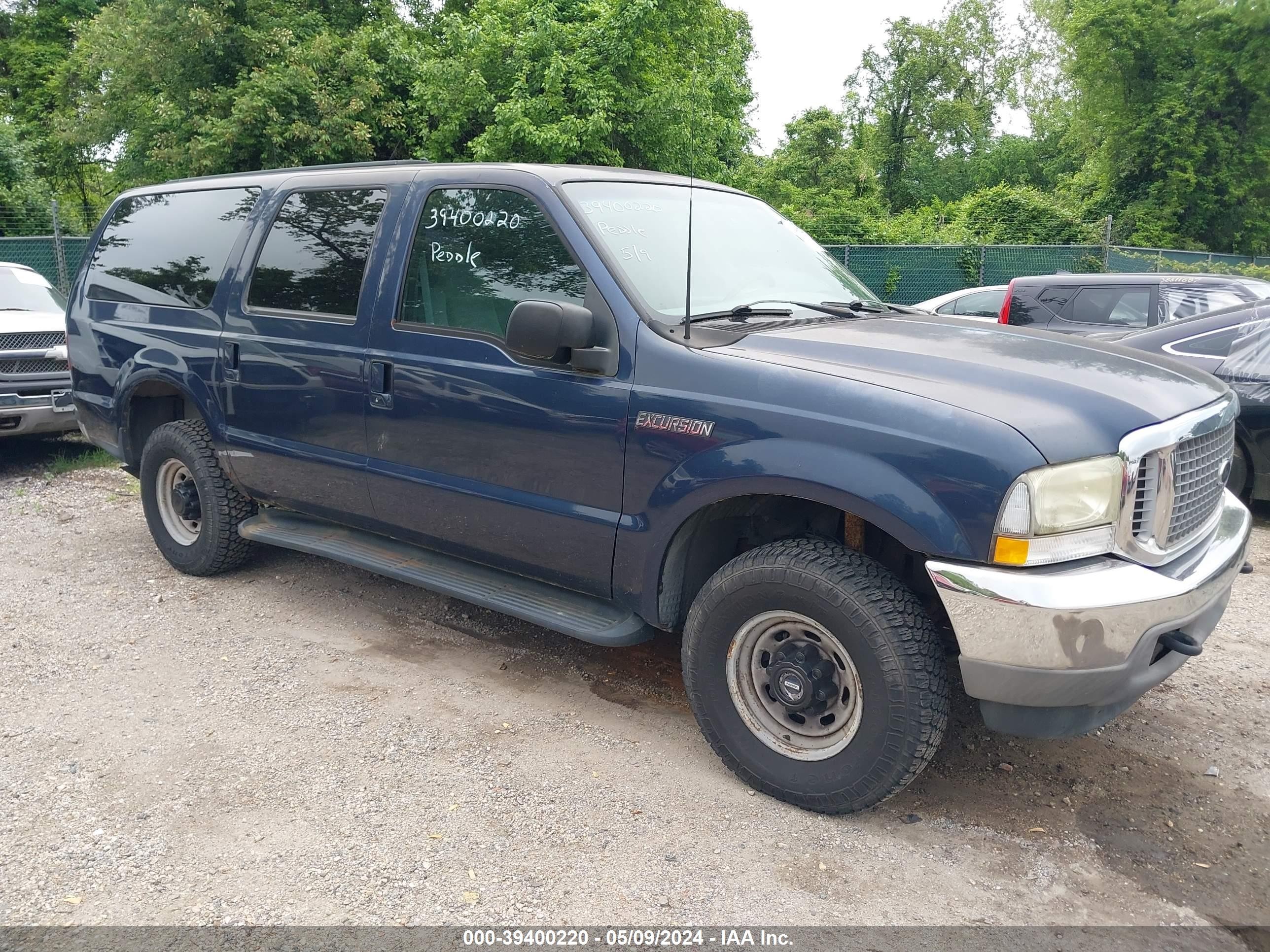 FORD EXCURSION 2002 1fmsu41f62ed25177