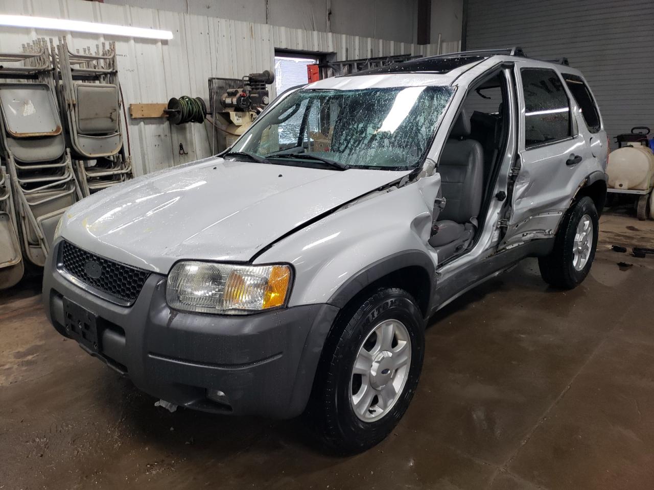 FORD ESCAPE 2002 1fmyu03102ka37659