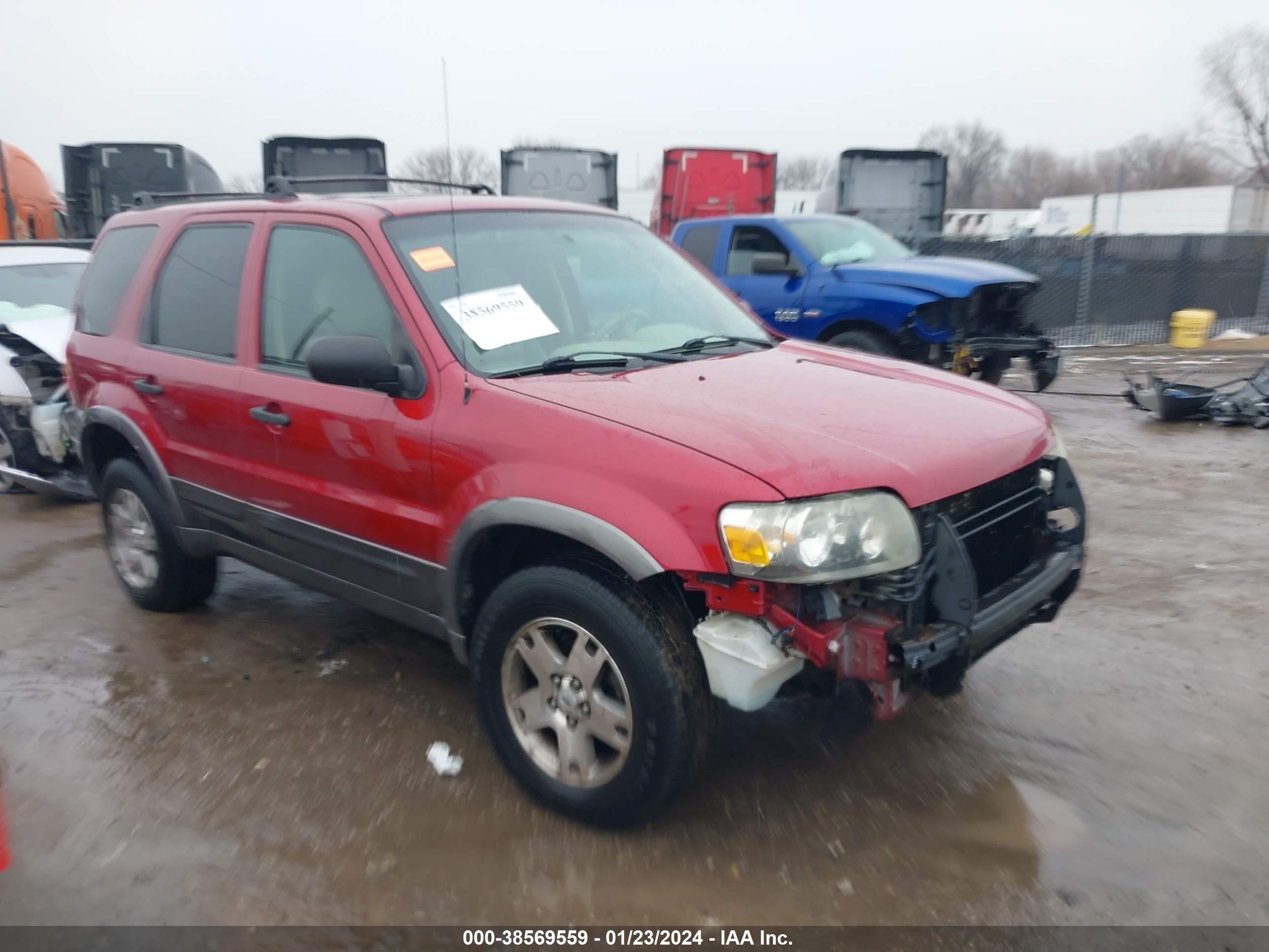 FORD ESCAPE 2005 1fmyu03105kb02515