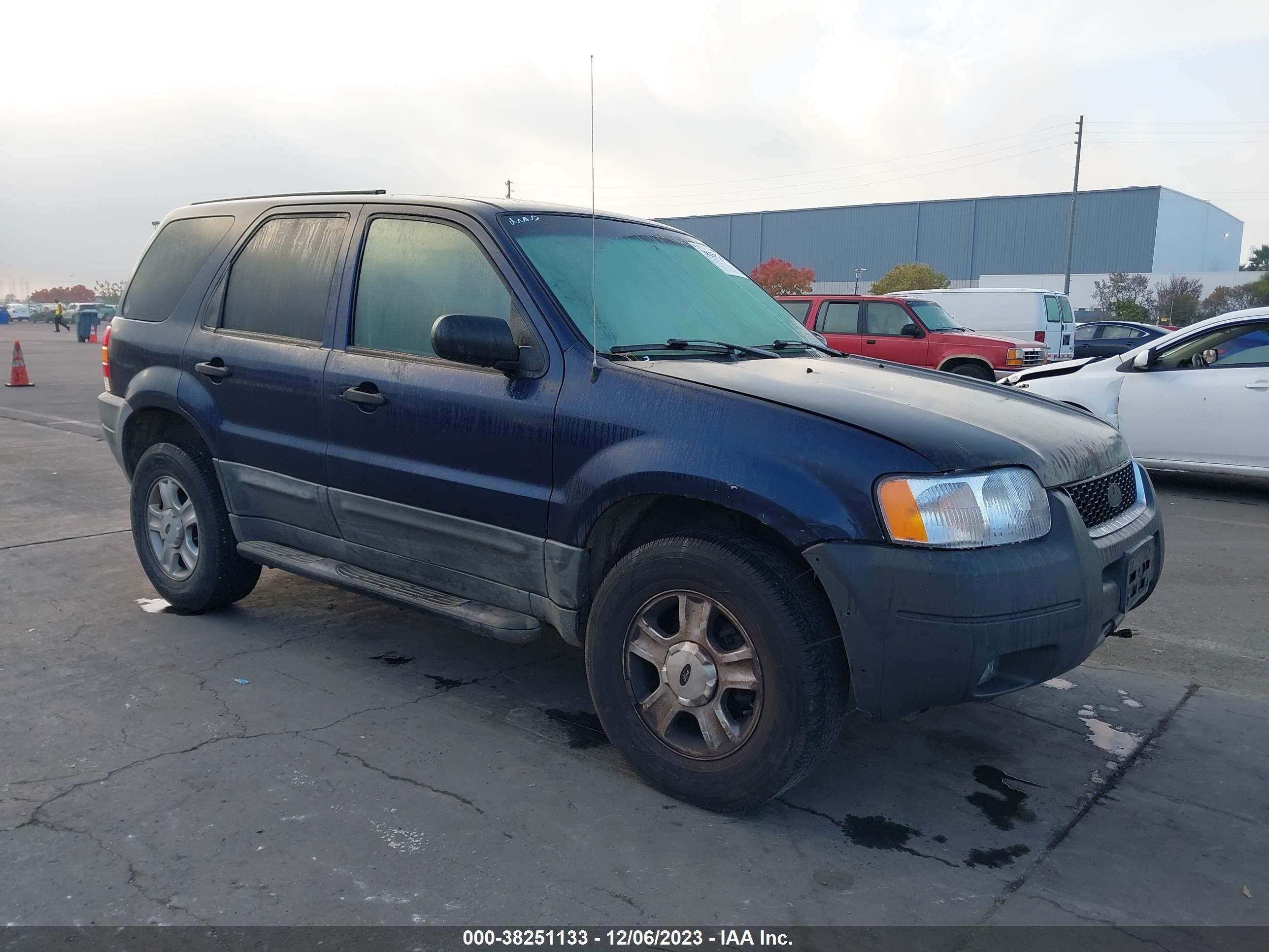 FORD ESCAPE 2004 1fmyu03114ka98036