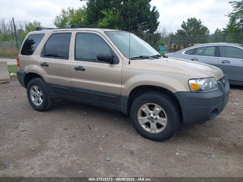 FORD ESCAPE 2007 1fmyu03117ka66482