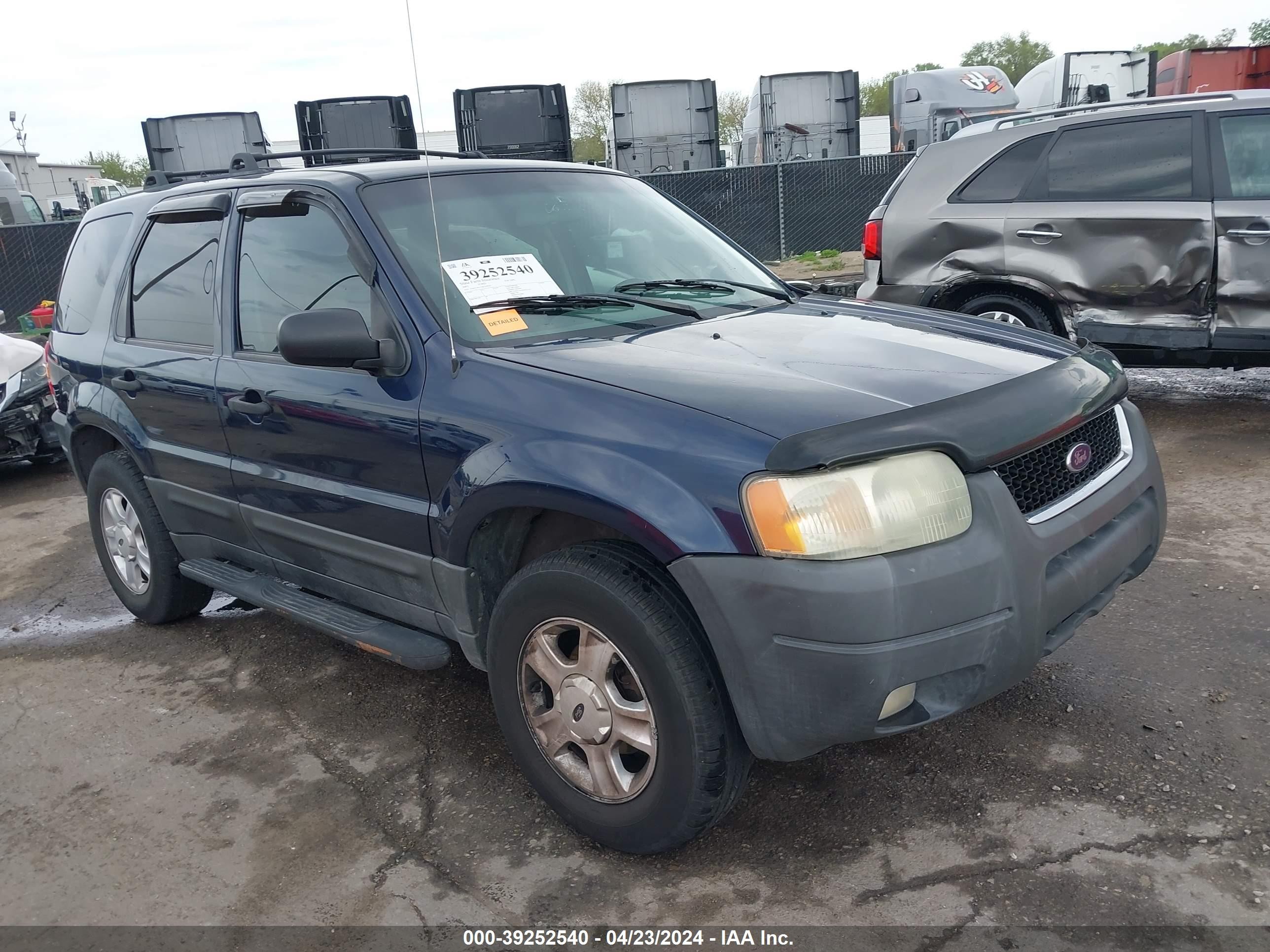 FORD ESCAPE 2003 1fmyu03133ka39424