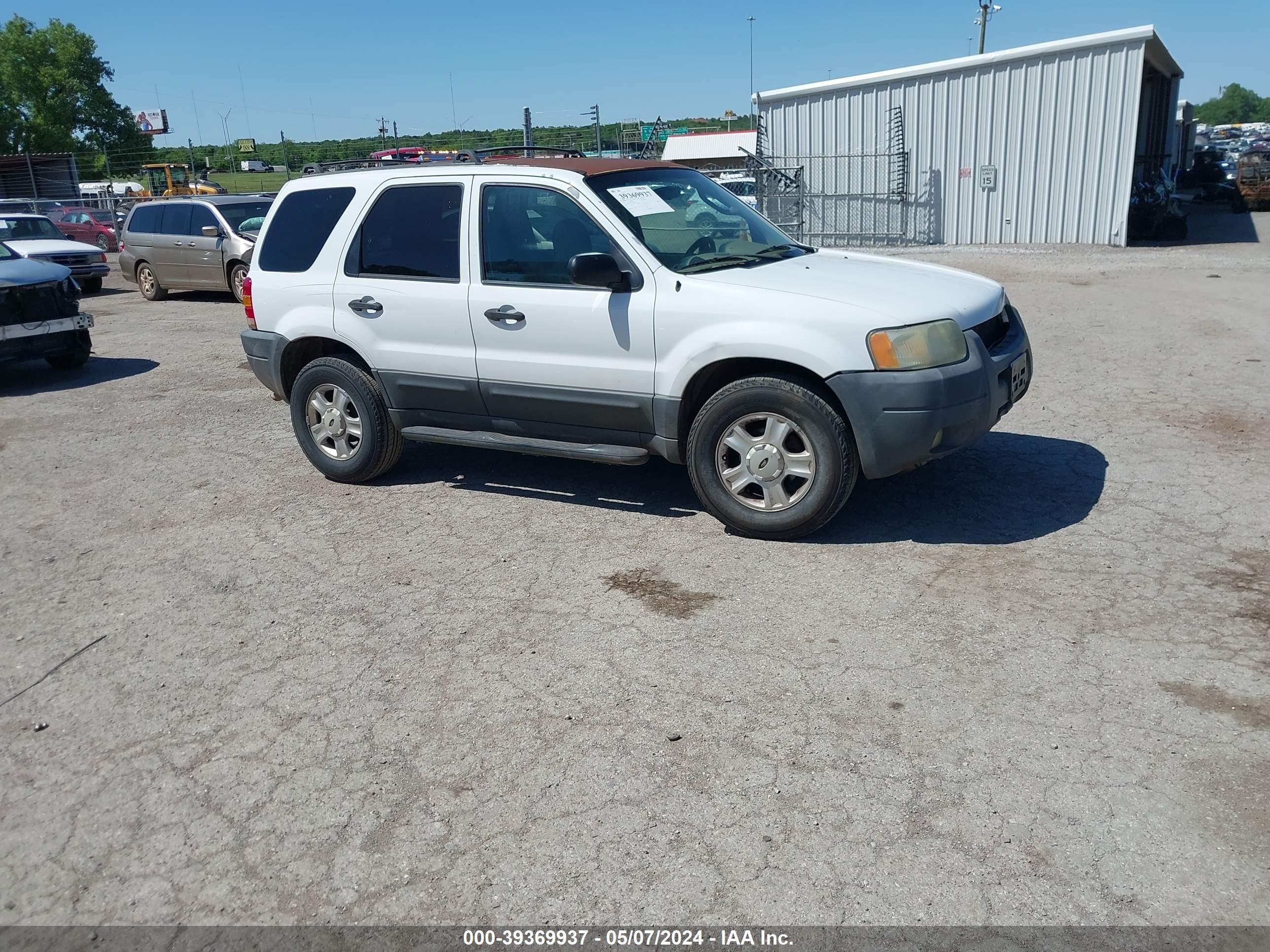 FORD ESCAPE 2003 1fmyu03133ka93385