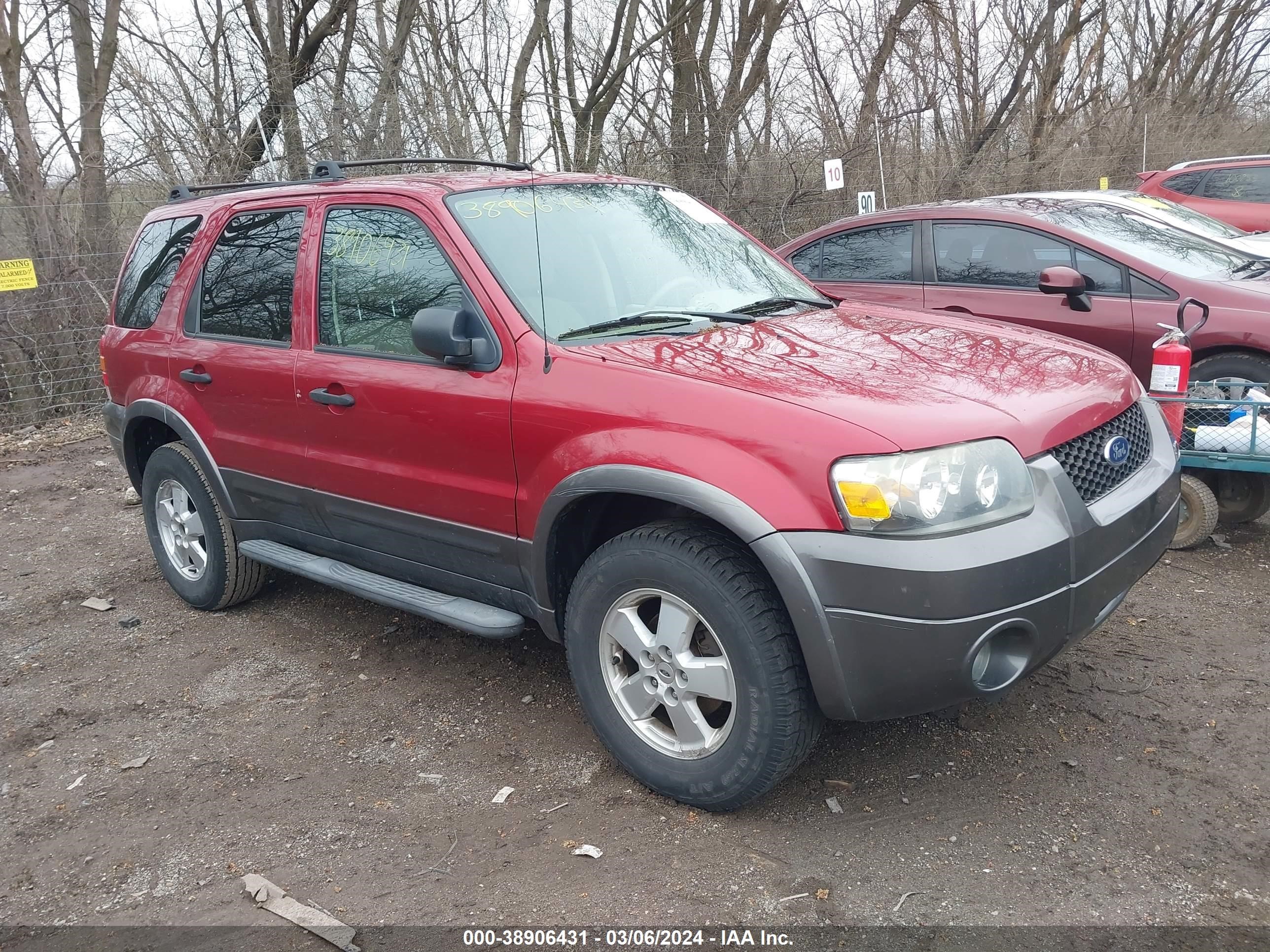 FORD ESCAPE 2005 1fmyu03175ke10183