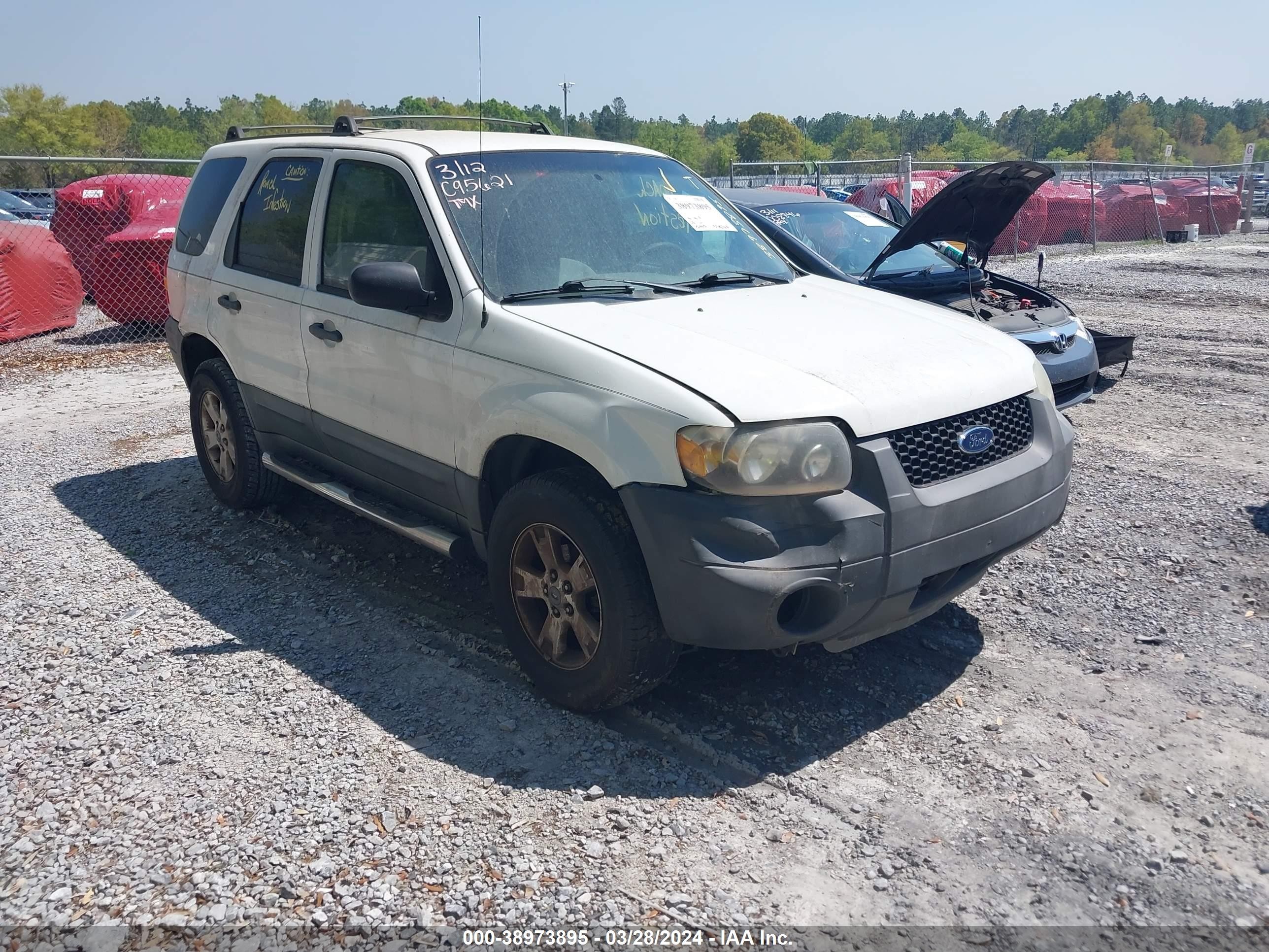 FORD ESCAPE 2006 1fmyu03176kc95621