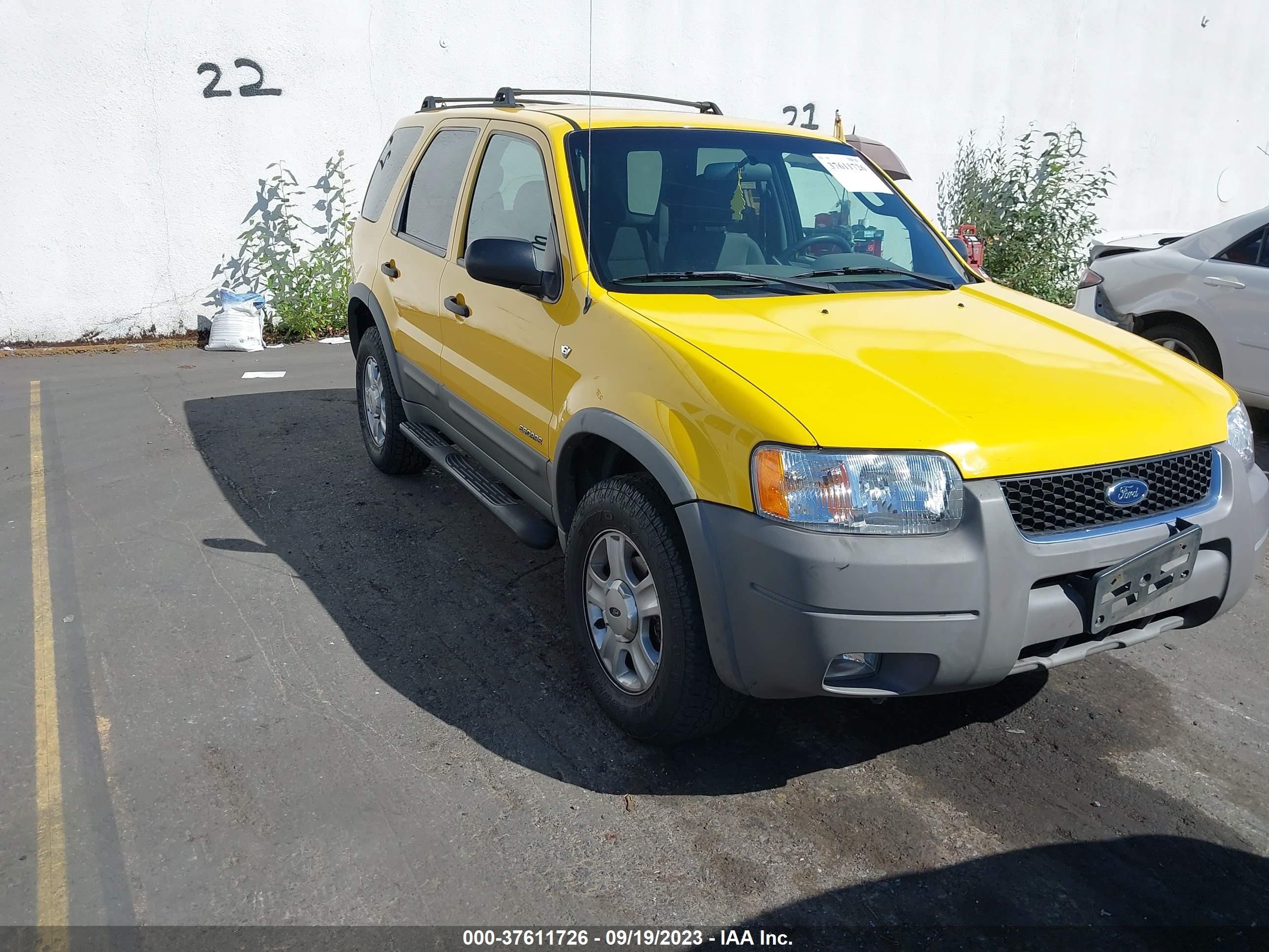 FORD ESCAPE 2002 1fmyu031x2kd11126