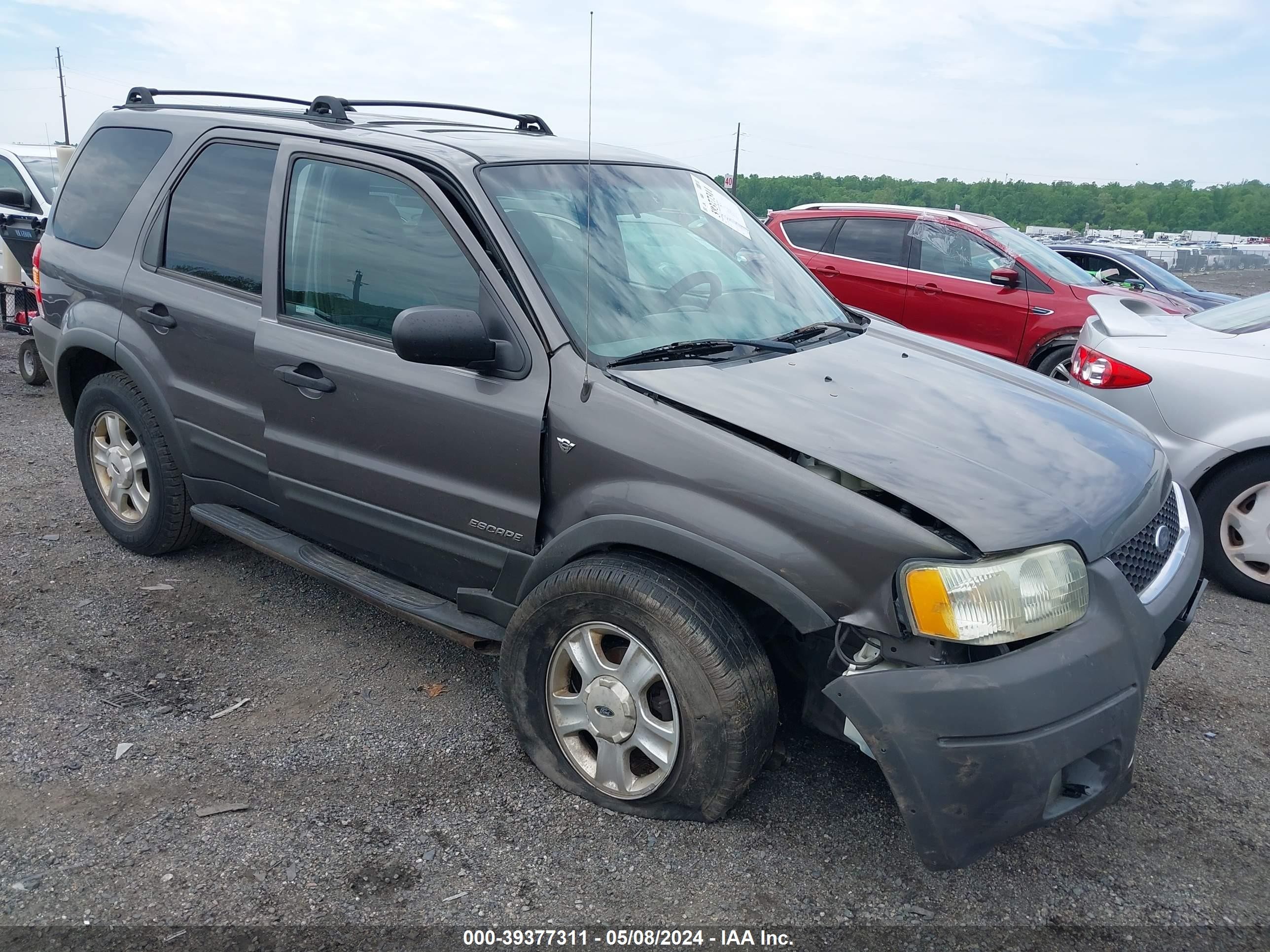 FORD ESCAPE 2002 1fmyu04112kc93436