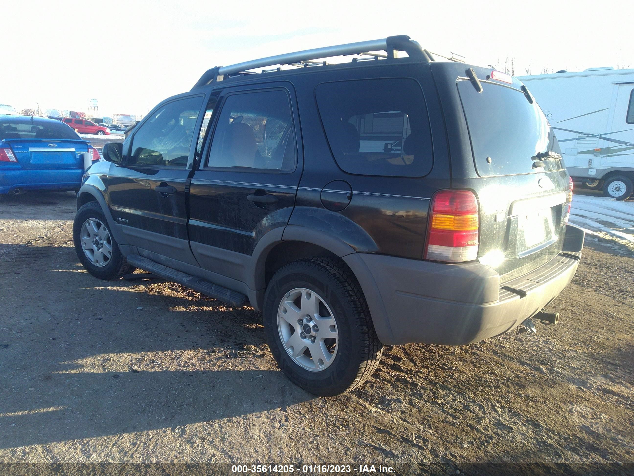 FORD ESCAPE 2002 1fmyu04142kc82821