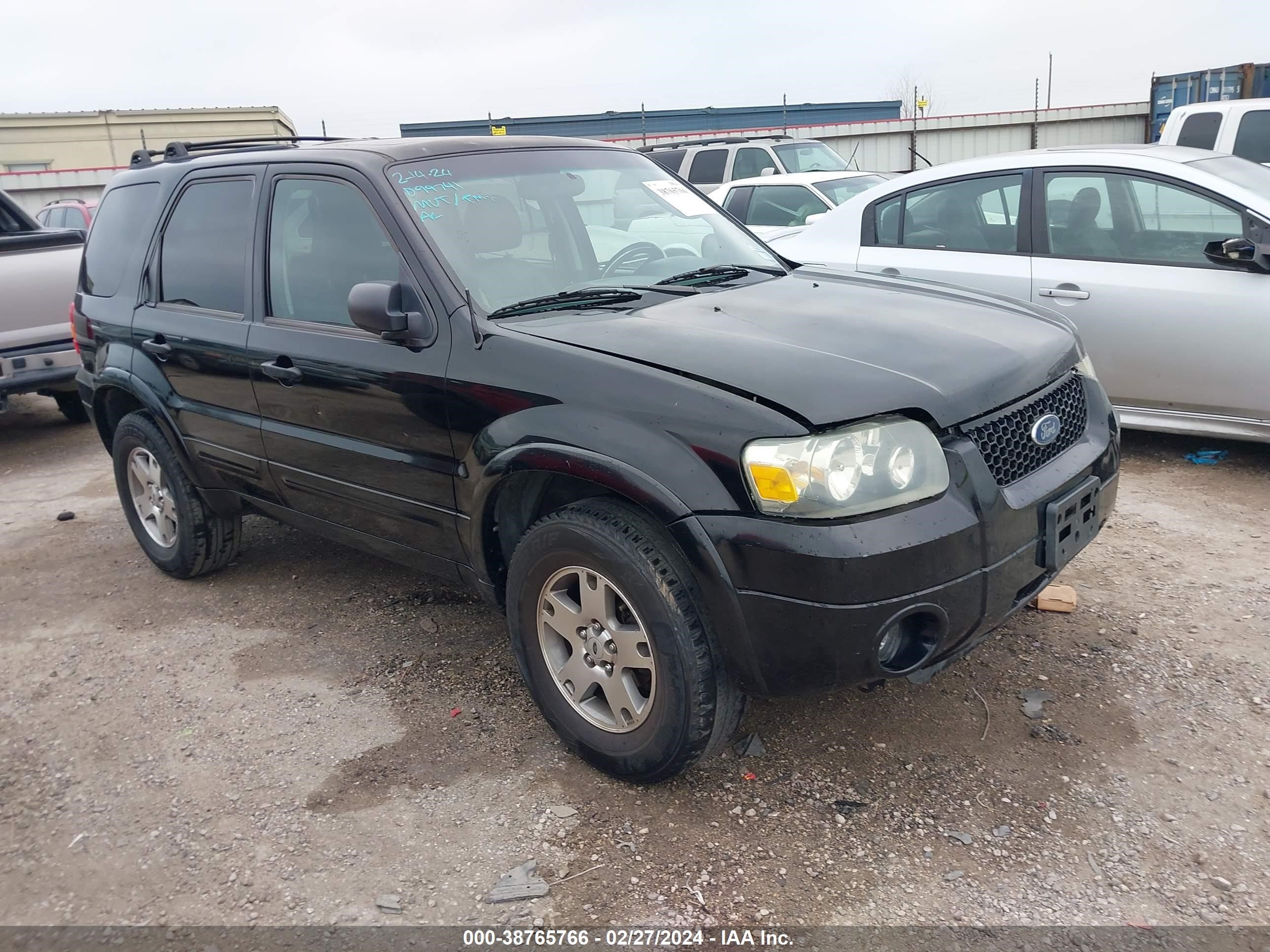 FORD ESCAPE 2005 1fmyu04145kd99741