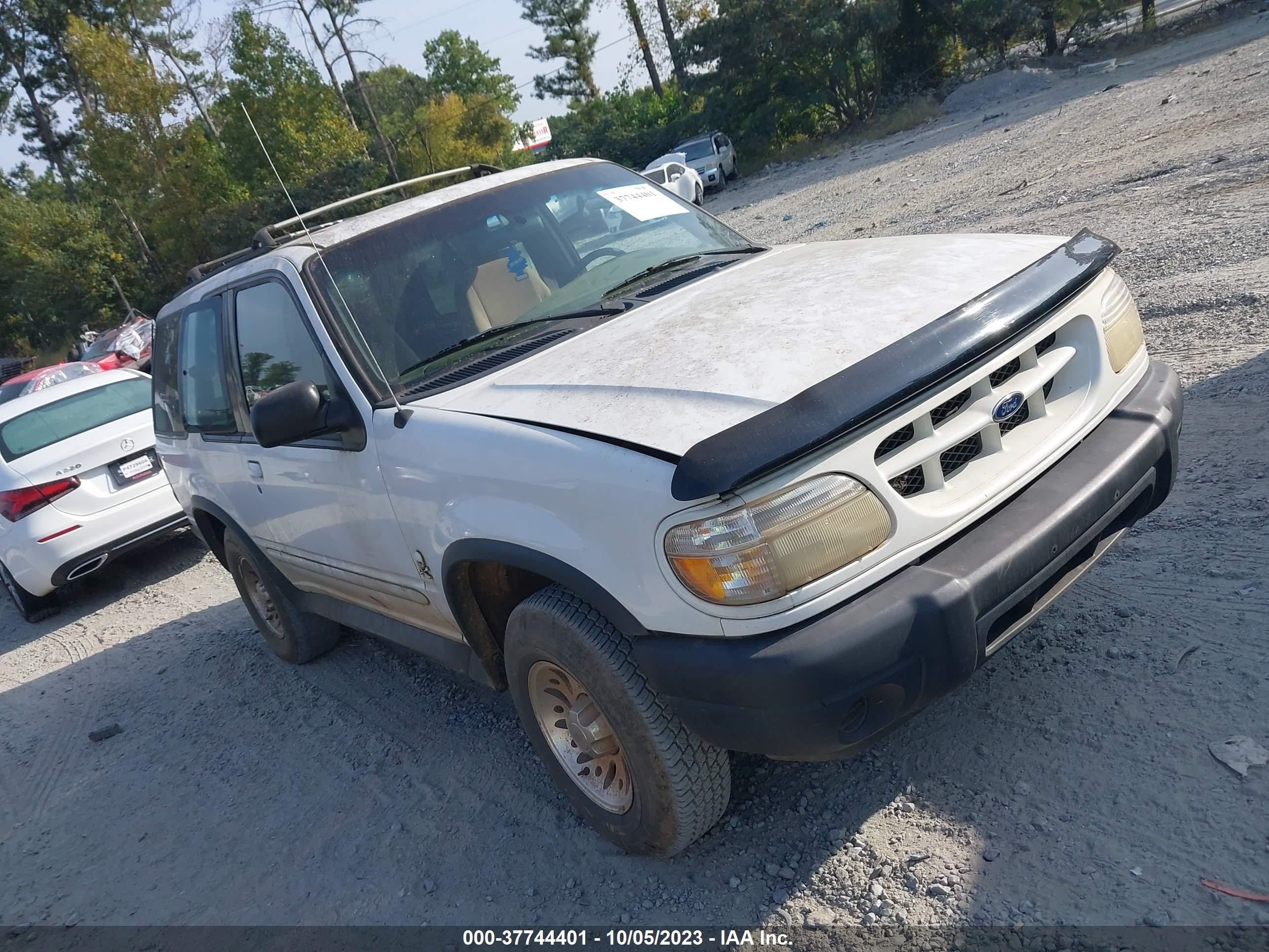 FORD EXPLORER 2000 1fmyu60x9yub06857