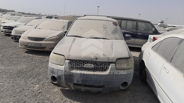 FORD ESCAPE 2005 1fmyu92105kd84130