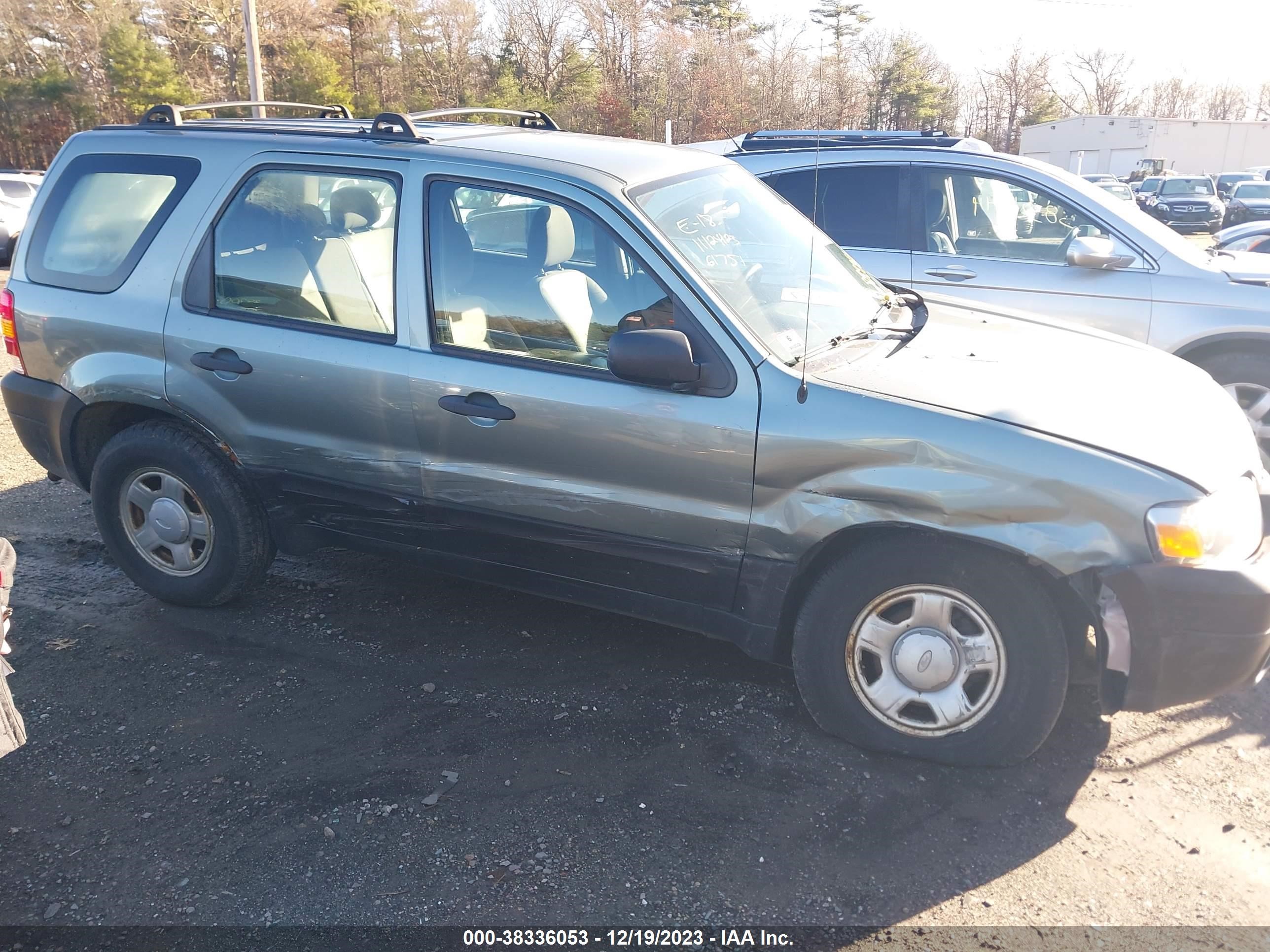 FORD ESCAPE 2007 1fmyu92z97ka35072