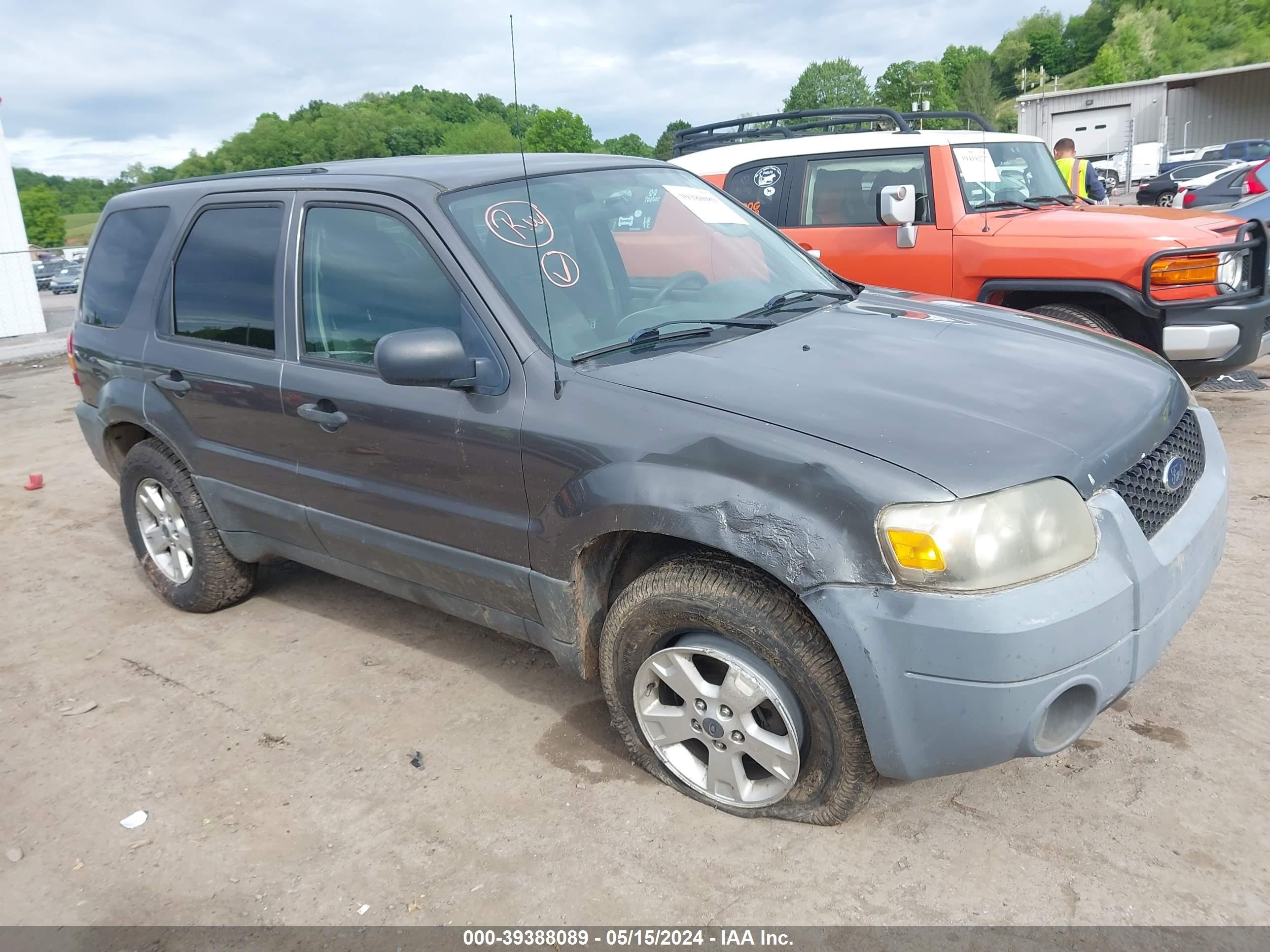 FORD ESCAPE 2005 1fmyu93125kb23127